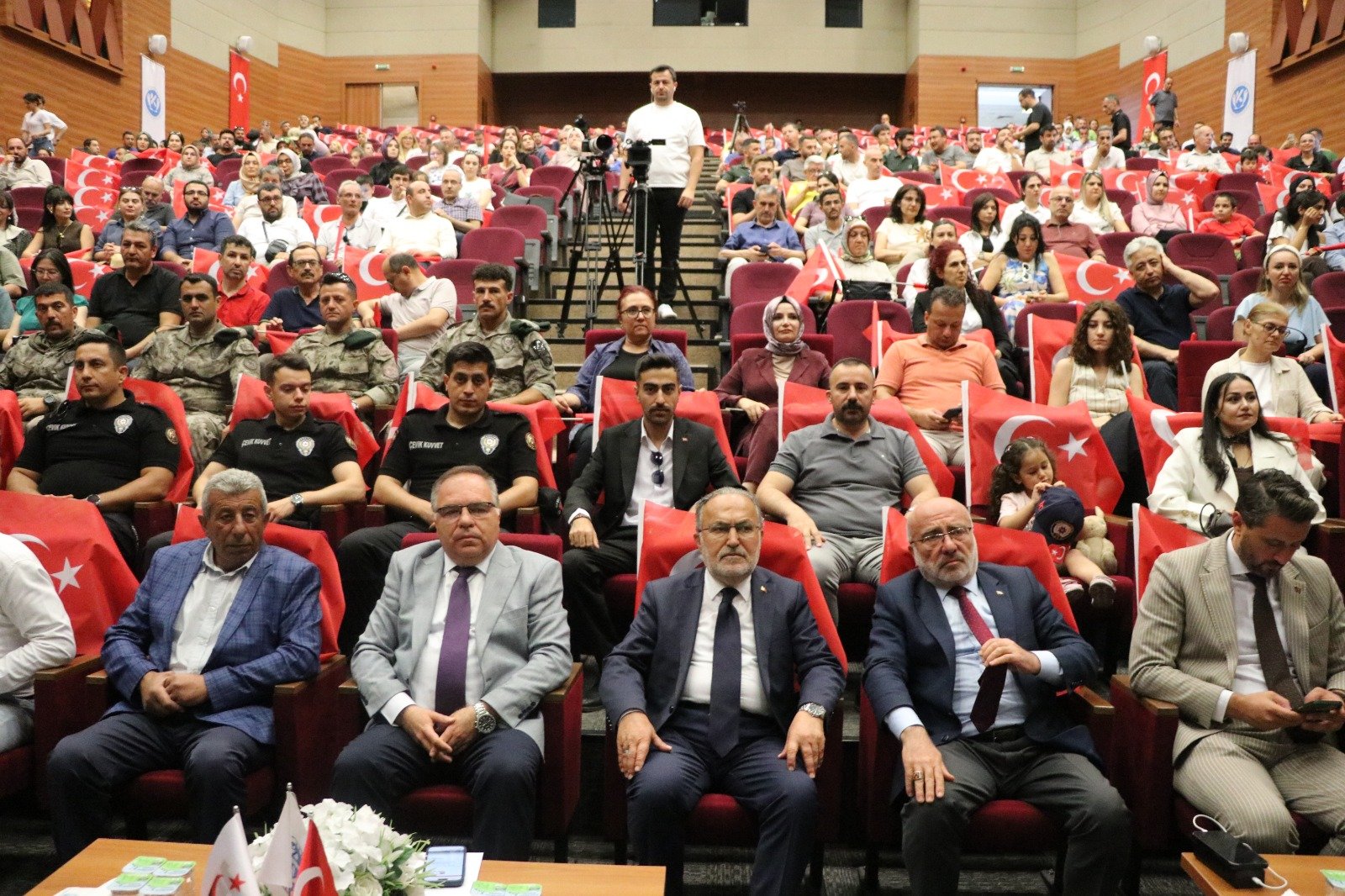 15 Temmuz anma töreni salon görüntüsü