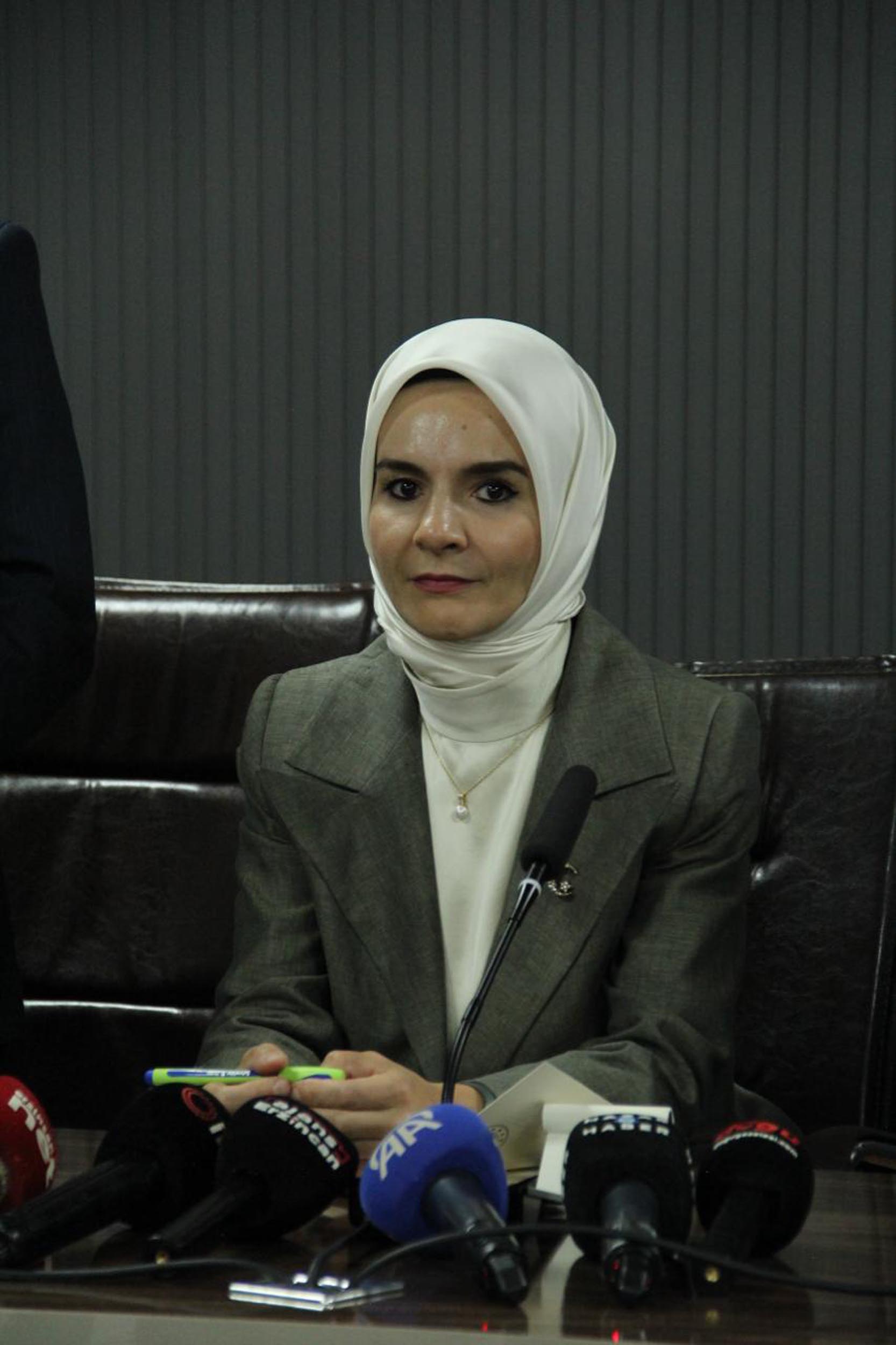 Bakan Göktaş AK Parti İl Başkanlığı ziyareti