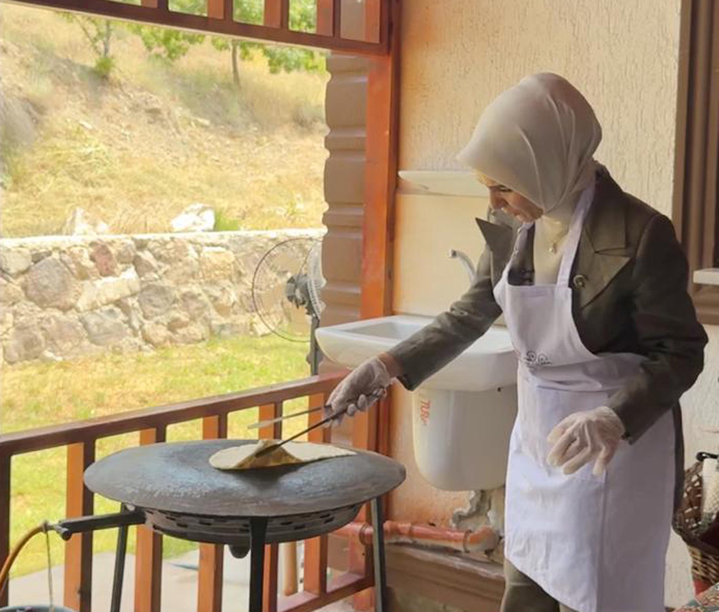 Bakan Göktaş kooperatif ziyareti