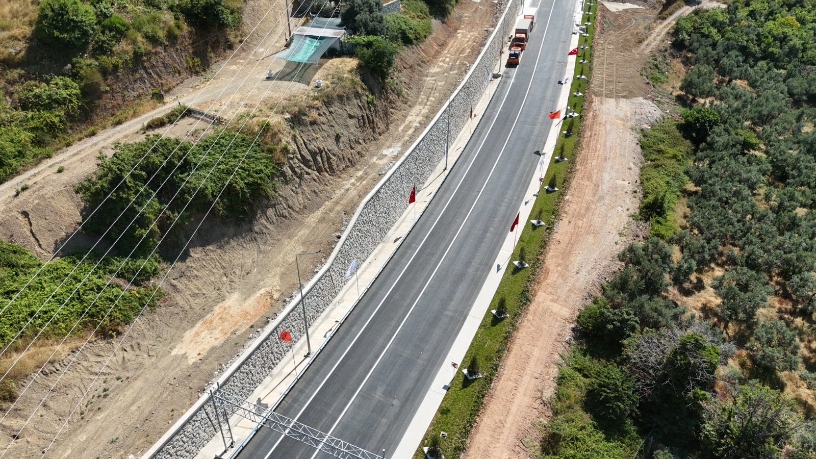 Bakan Uraloğlu Yalova-Armutlu Yolu