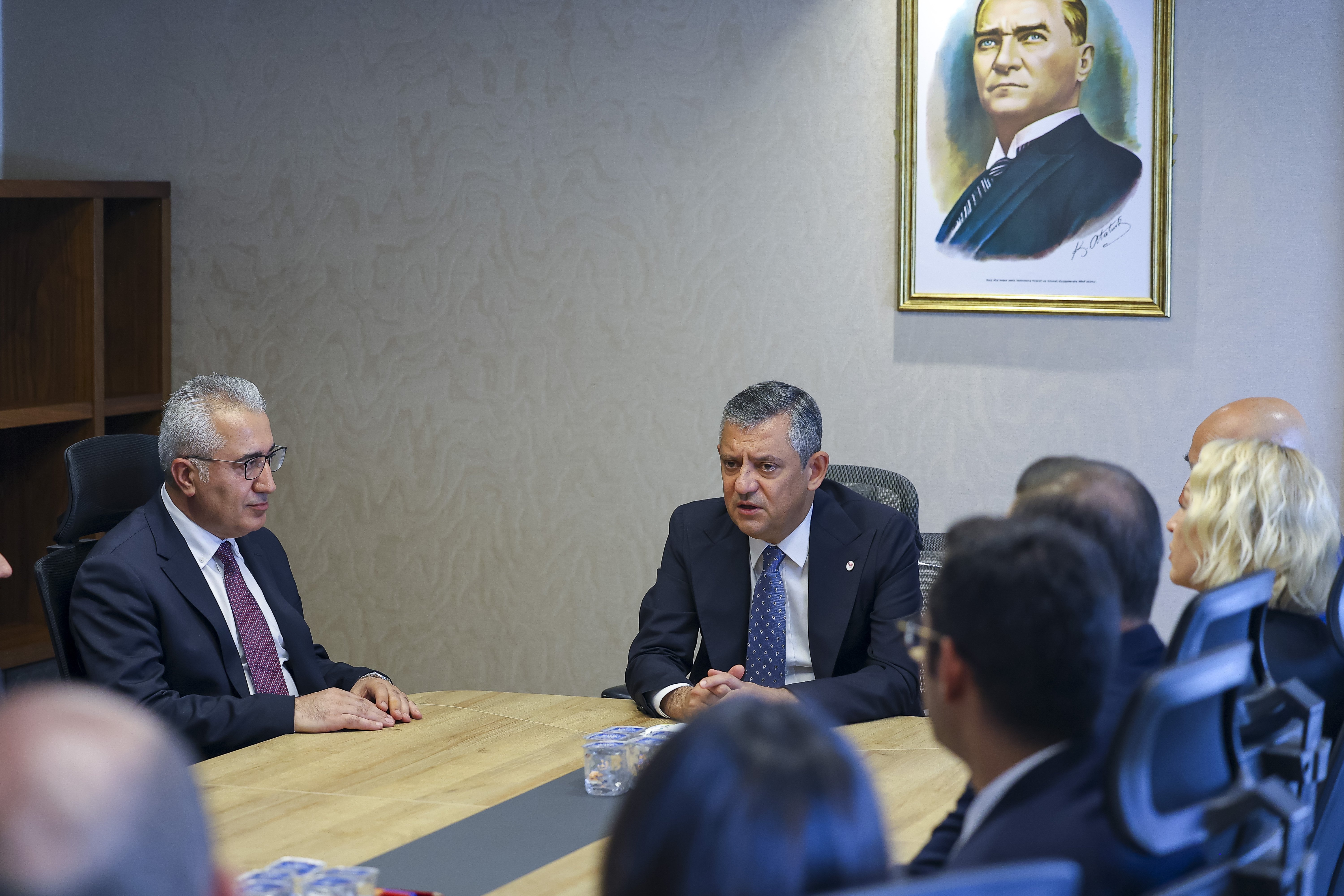 Özgür Özel YDK Toplantısı
