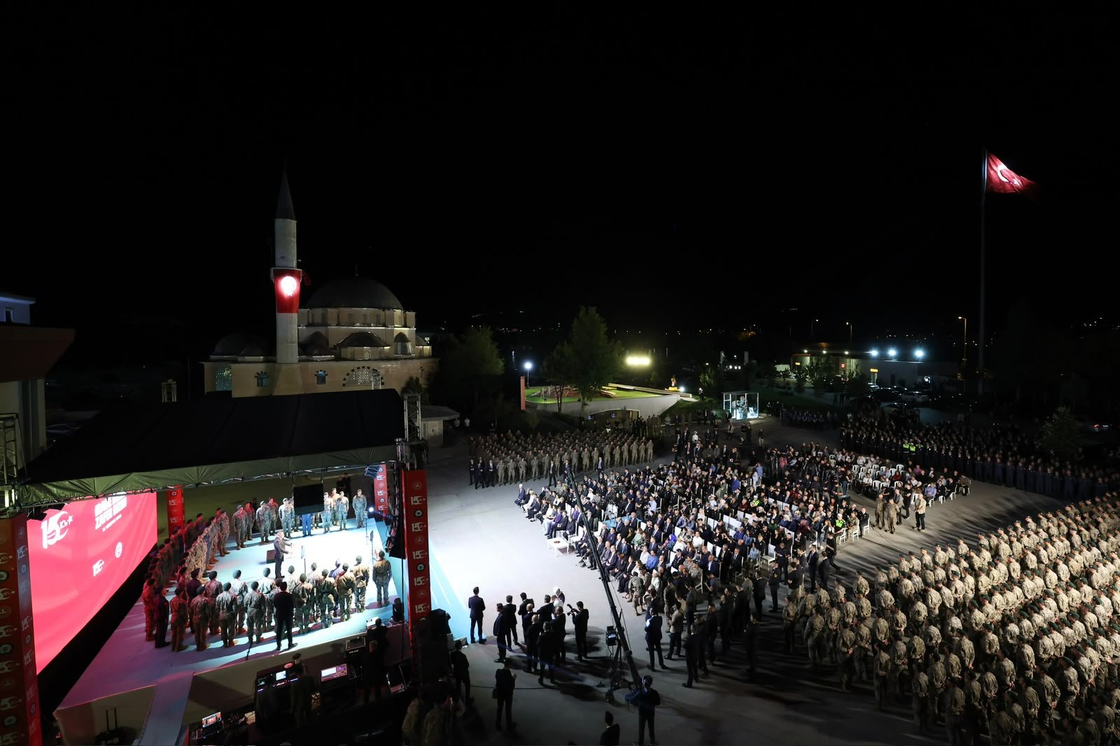 İçişleri Bakanı Çiftçi törende konuşuyor