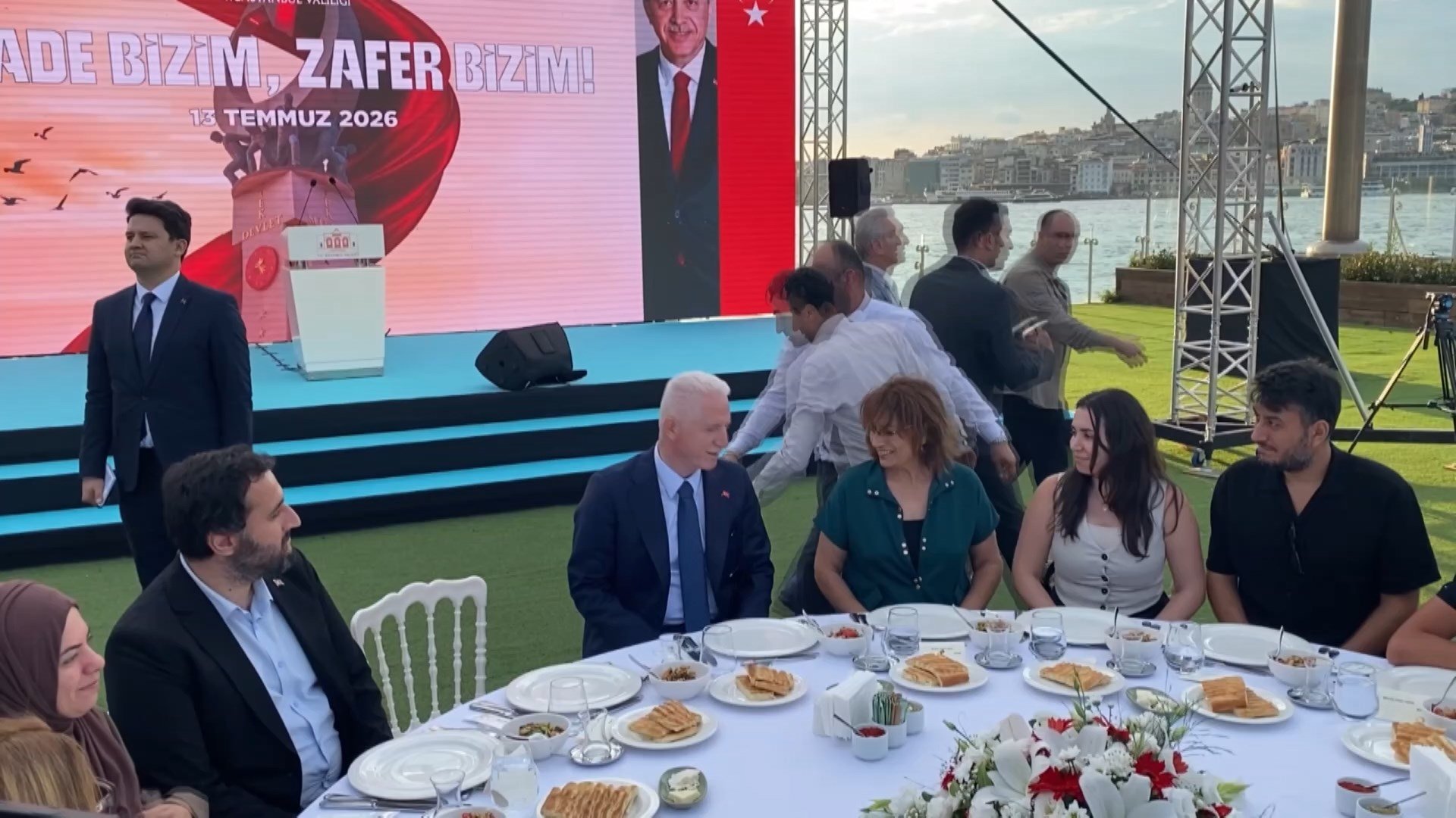 15 Temmuz şehit aileleri ve gaziler yemek programı