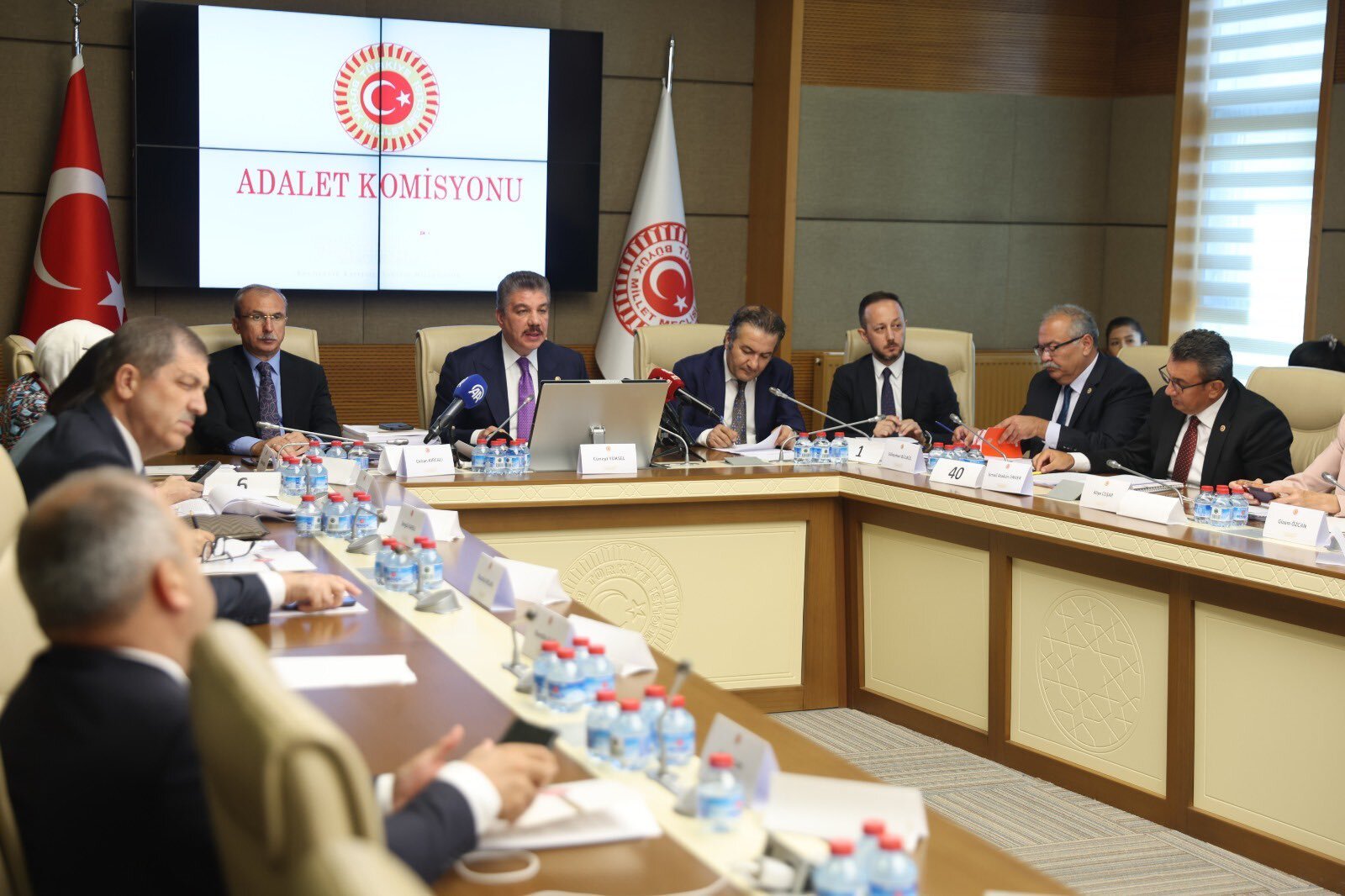 TBMM Adalet Komisyonu toplantısı