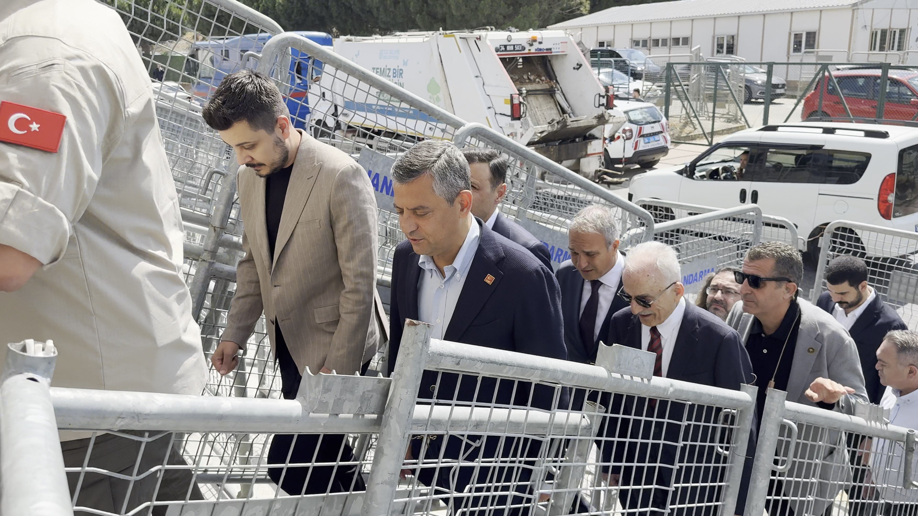 Özgür Özel, Silivri