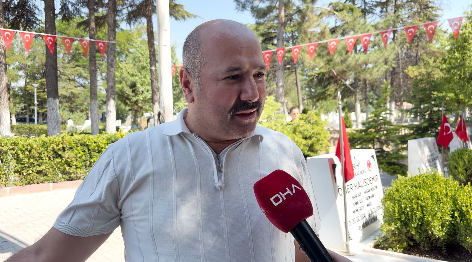 Ömer Halisdemir kabri