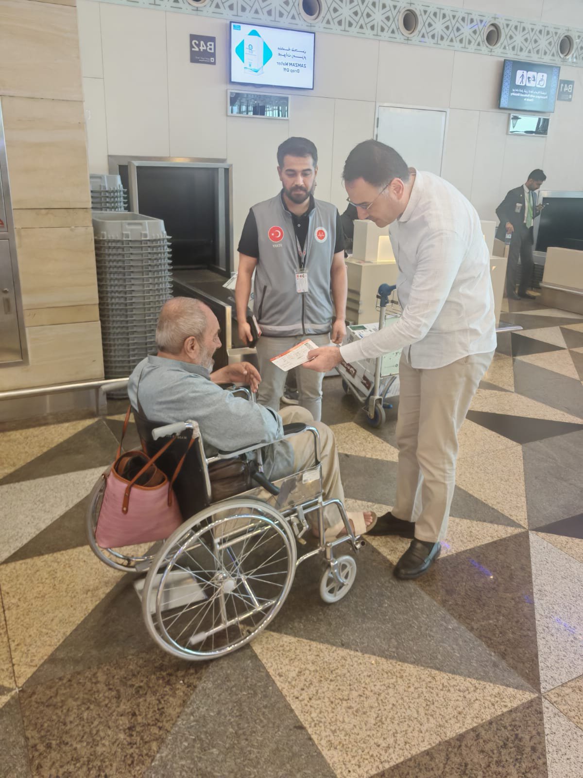 Ali Baybaş, Mekke, Türkiye