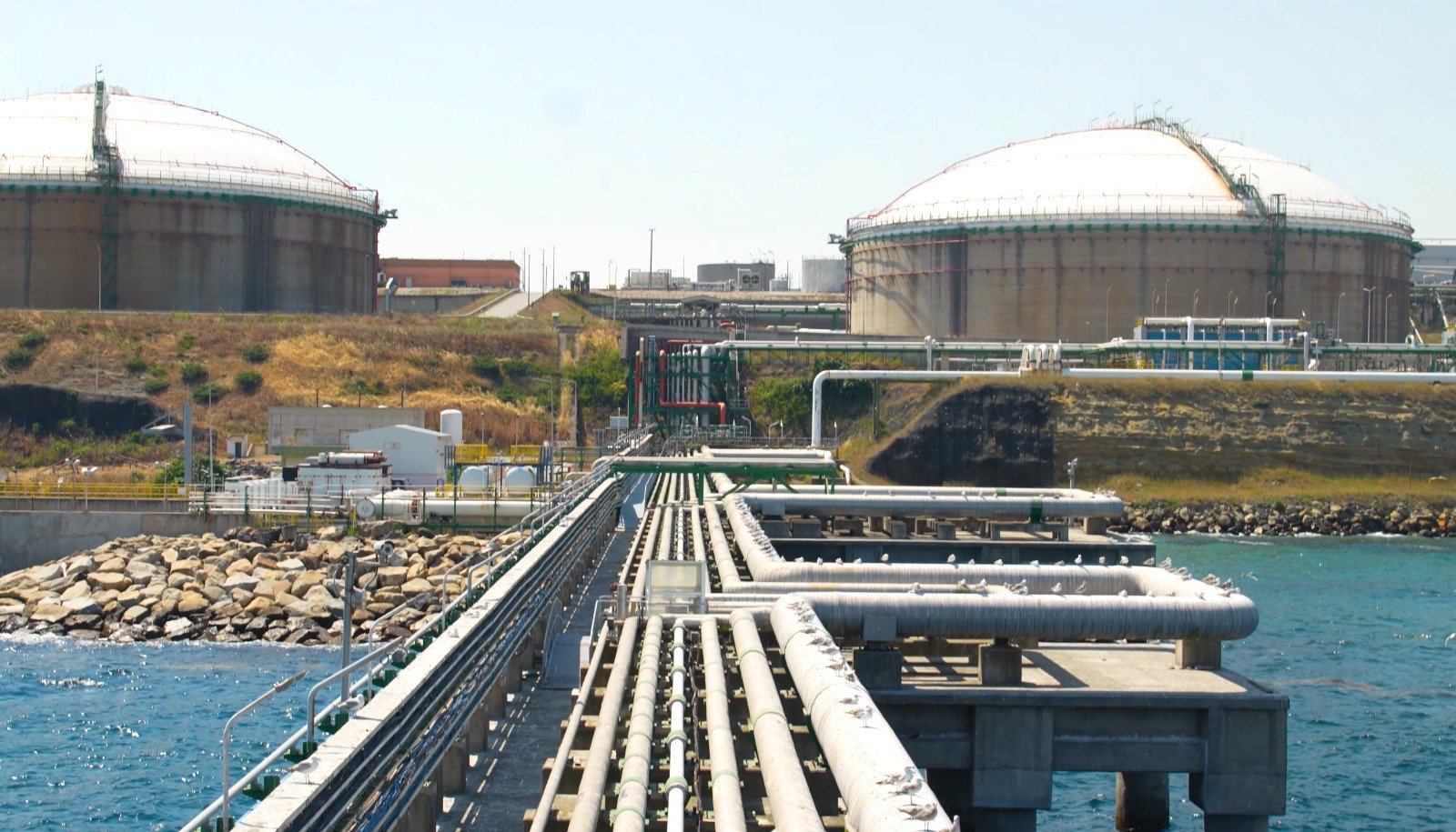 Bakan Alparslan Bayraktar, LNG, BOTAŞ