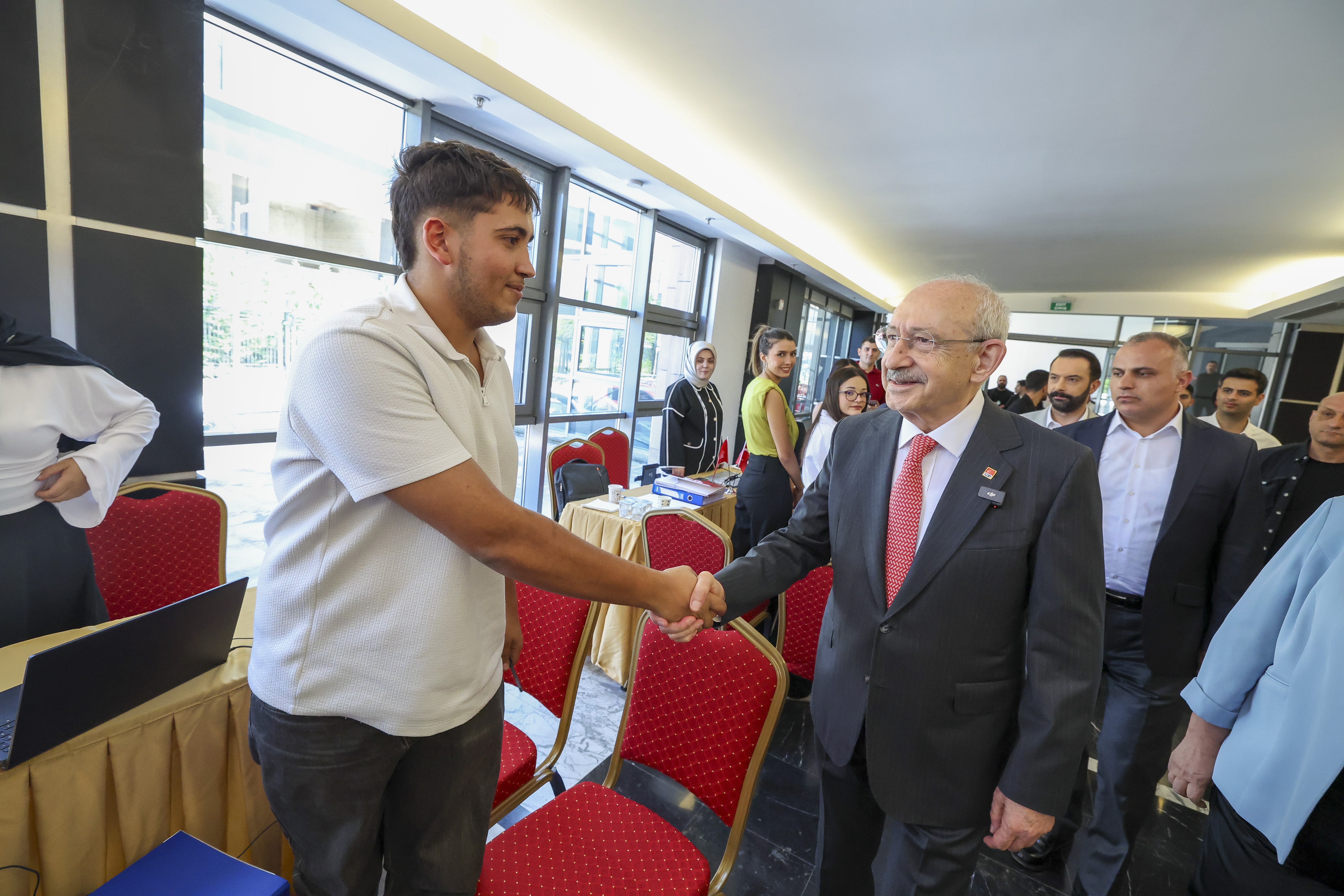 Kılıçdaroğlu’nun ziyareti ilgiyle karşılandı