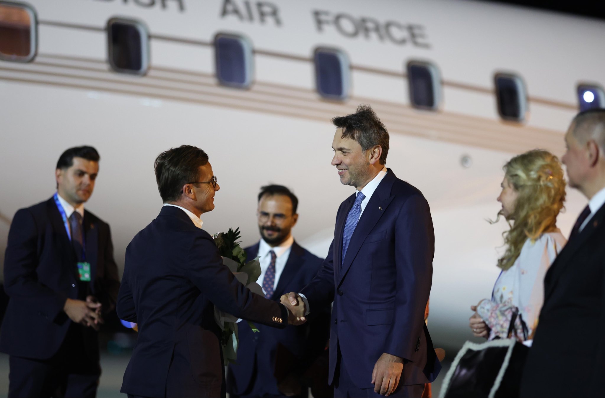 Enerji Bakanı Alparslan Bayraktar İsveç ve İzlanda Başbakanlarını karşıladı