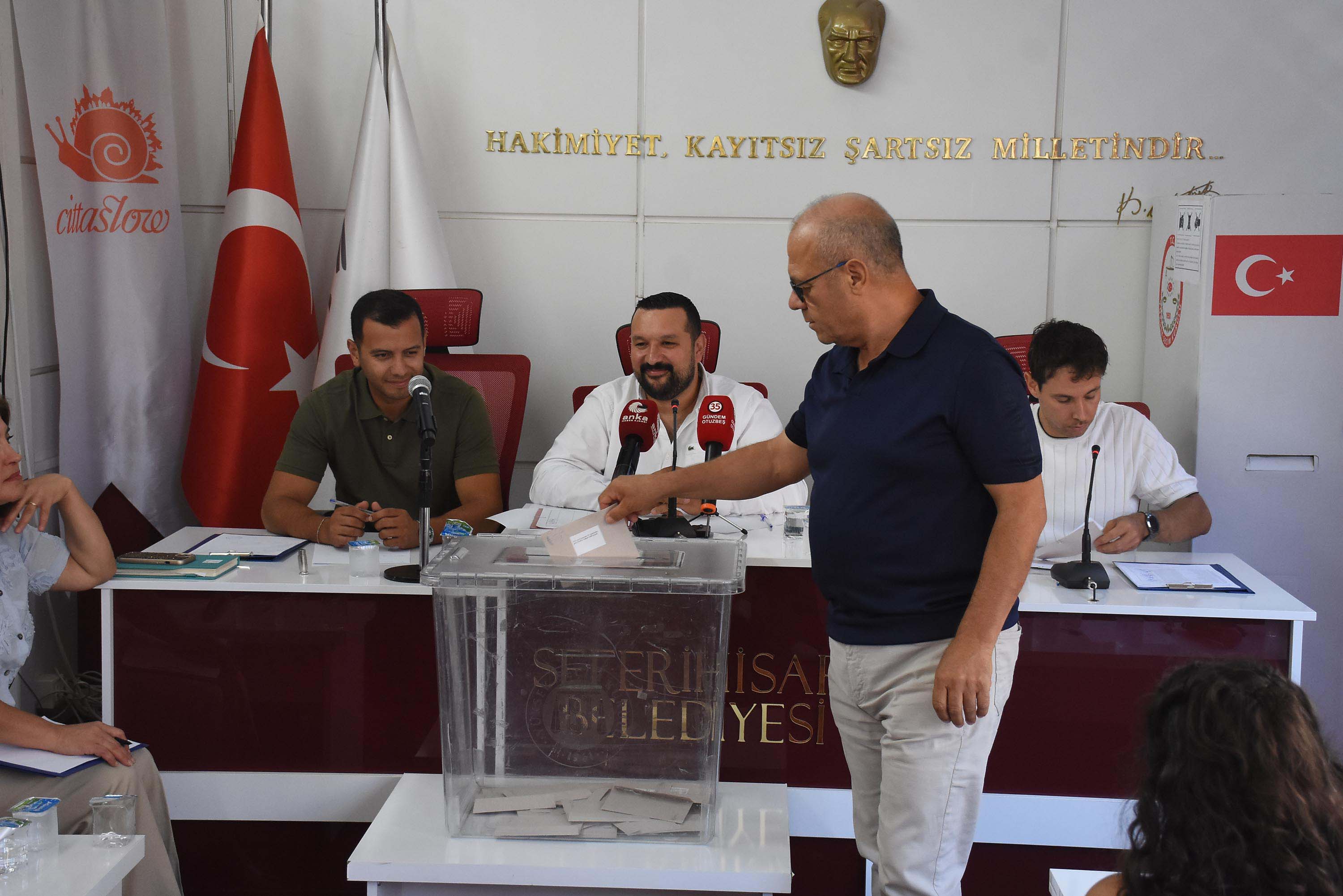 Seferihisar Belediyesi rüşvet soruşturması