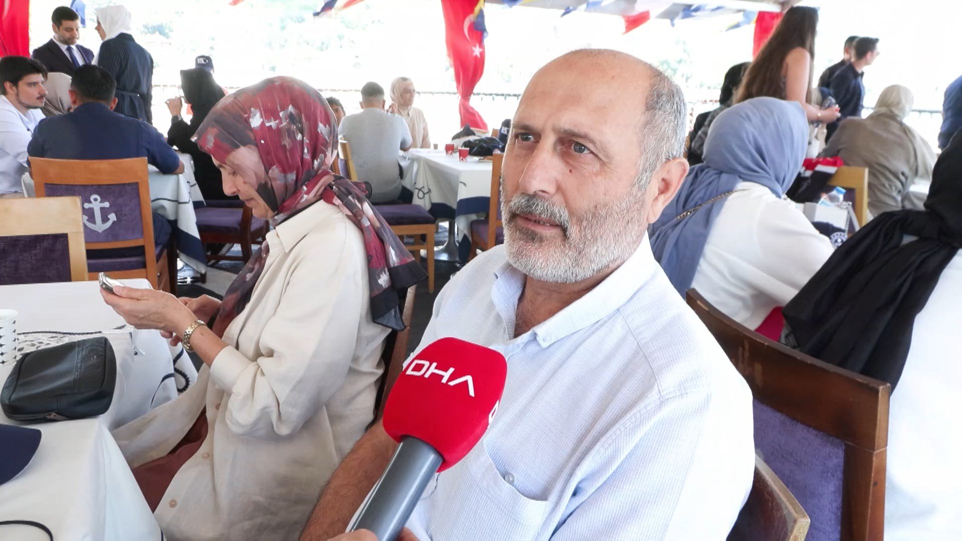Protokol şehit aileleri ile
