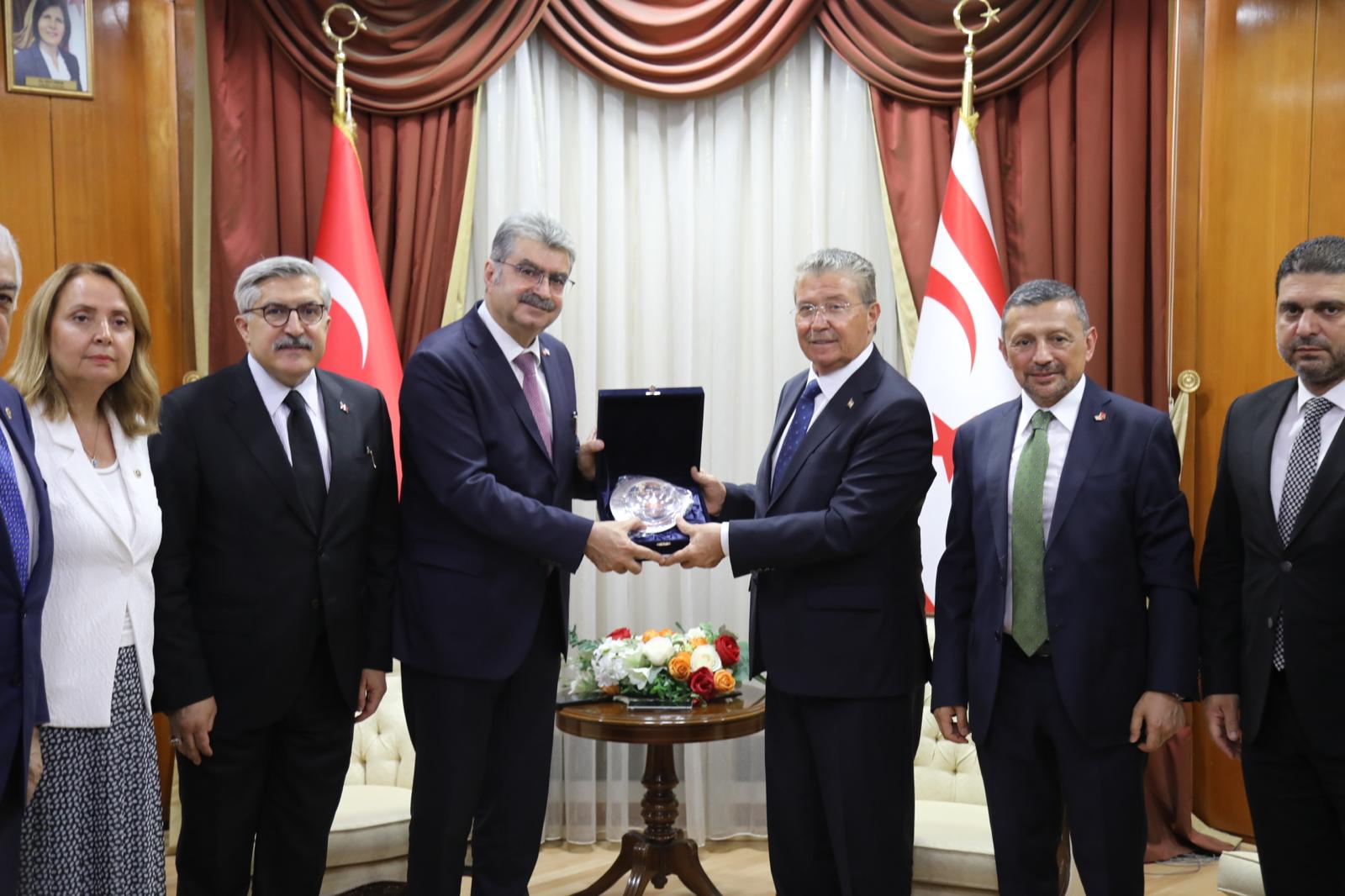 Orhan Erdem başkanlığındaki TBMM heyeti