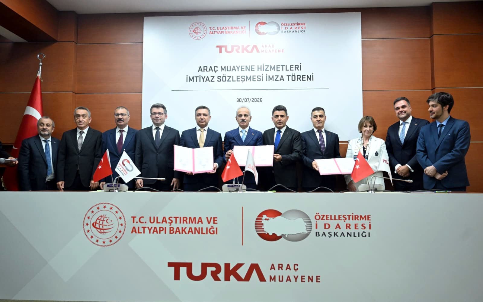Bakan Uraloğlu araç muayene istasyonu imza töreninde