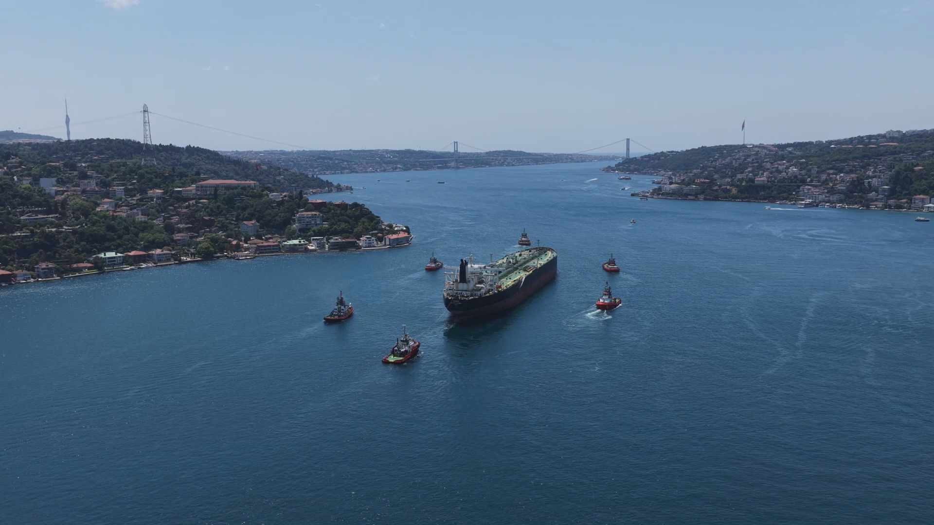 JAMES II gemisi Boğaz geçişi Drone görüntüsü