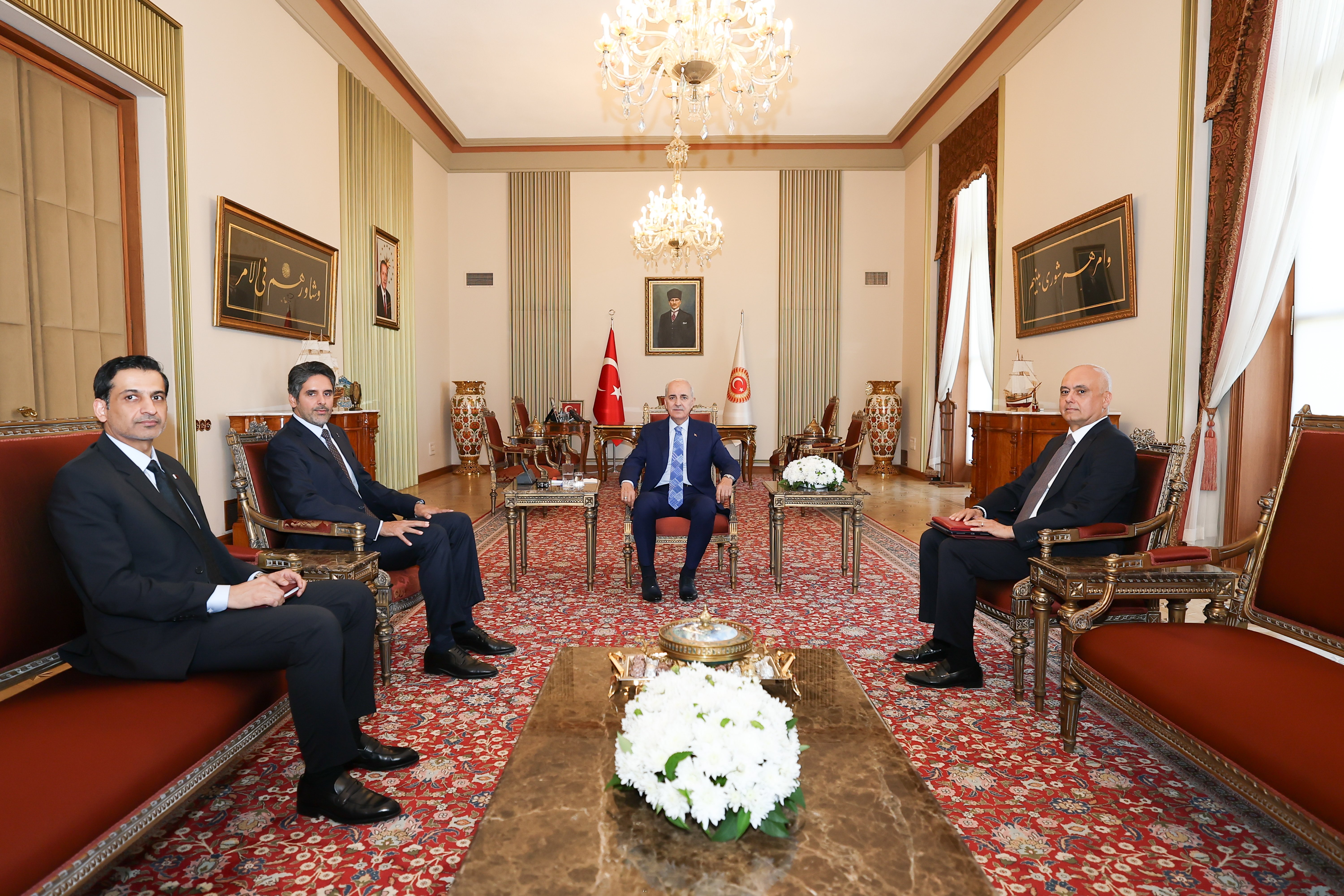 TBMM Başkanı Numan Kurtulmuş Katar Büyükelçisi Faisal Abdullah Al-Henzab