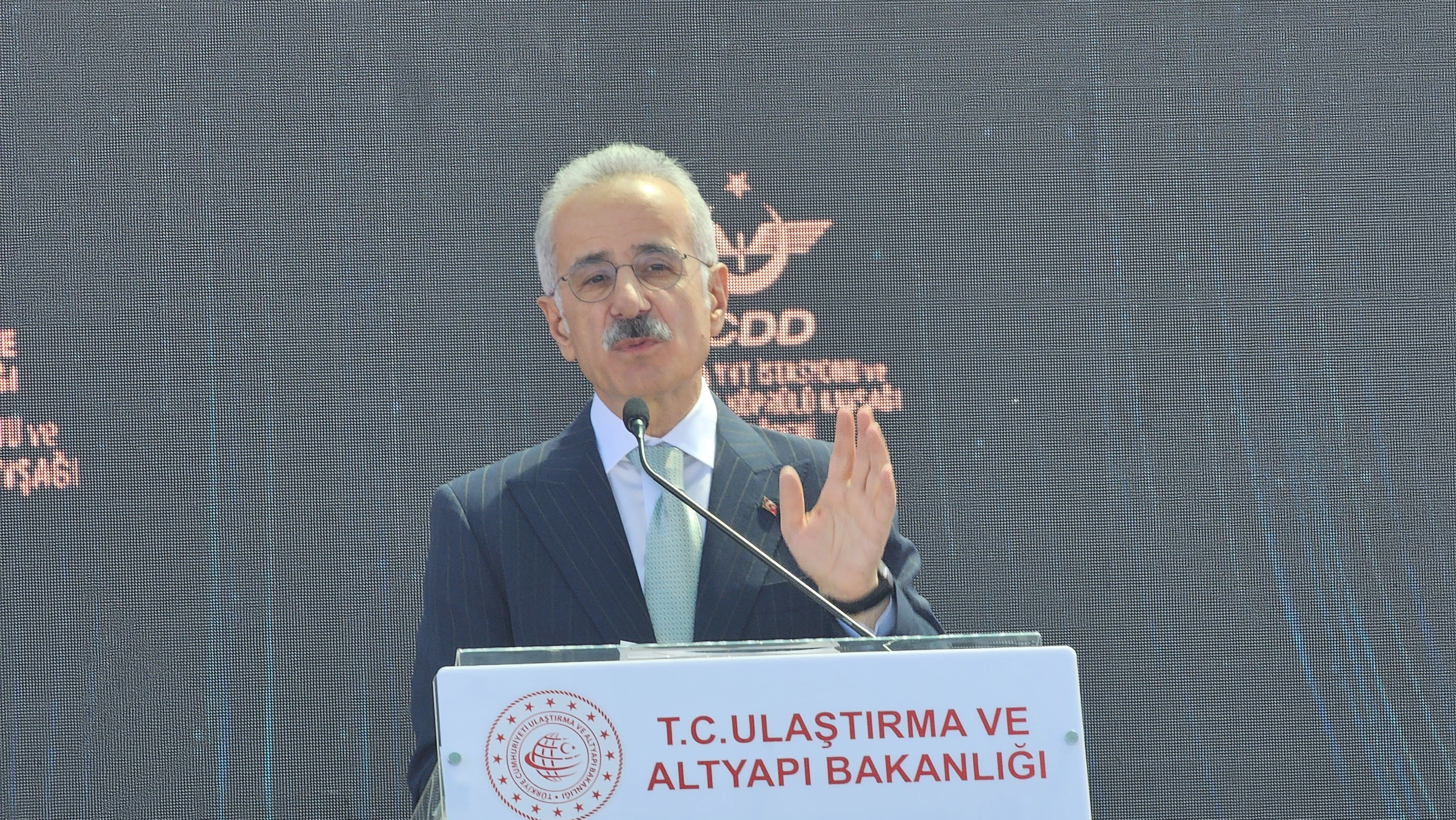 Bakan Uraloğlu Pamukova YHT İstasyonu açılışı