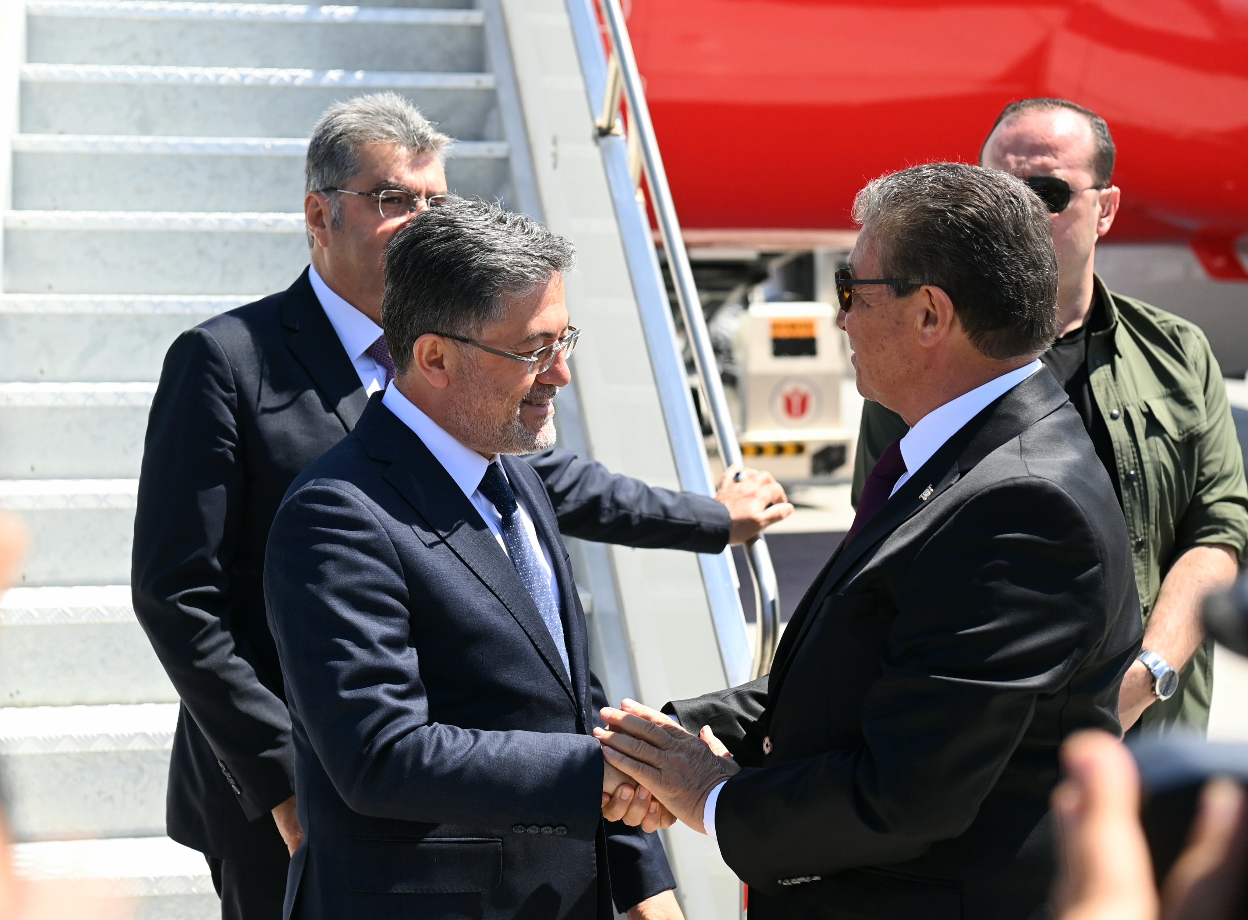 Bakan Yumaklı, Cevdet Yılmaz ve Alparslan Bayraktar KKTC'de