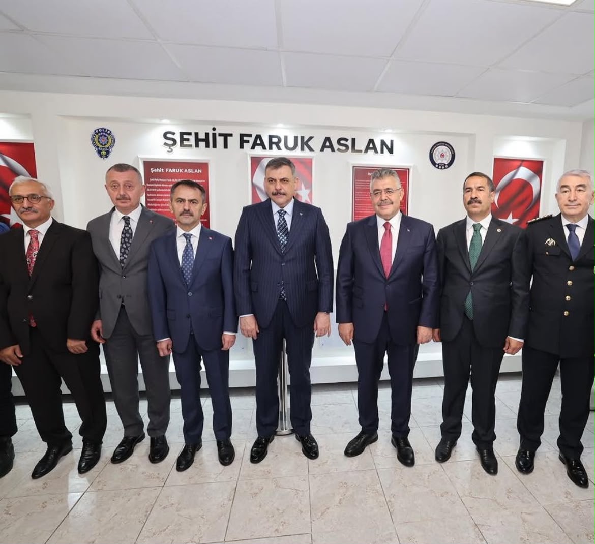 Sokak Hayvanları Sahiplendirme
