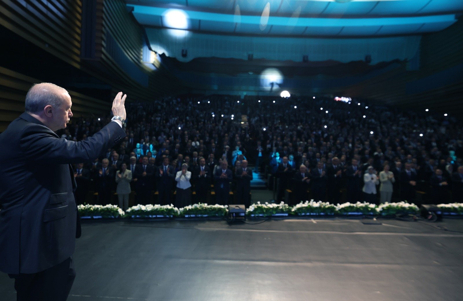 Cumhurbaşkanı Erdoğan konuşma yapıyor