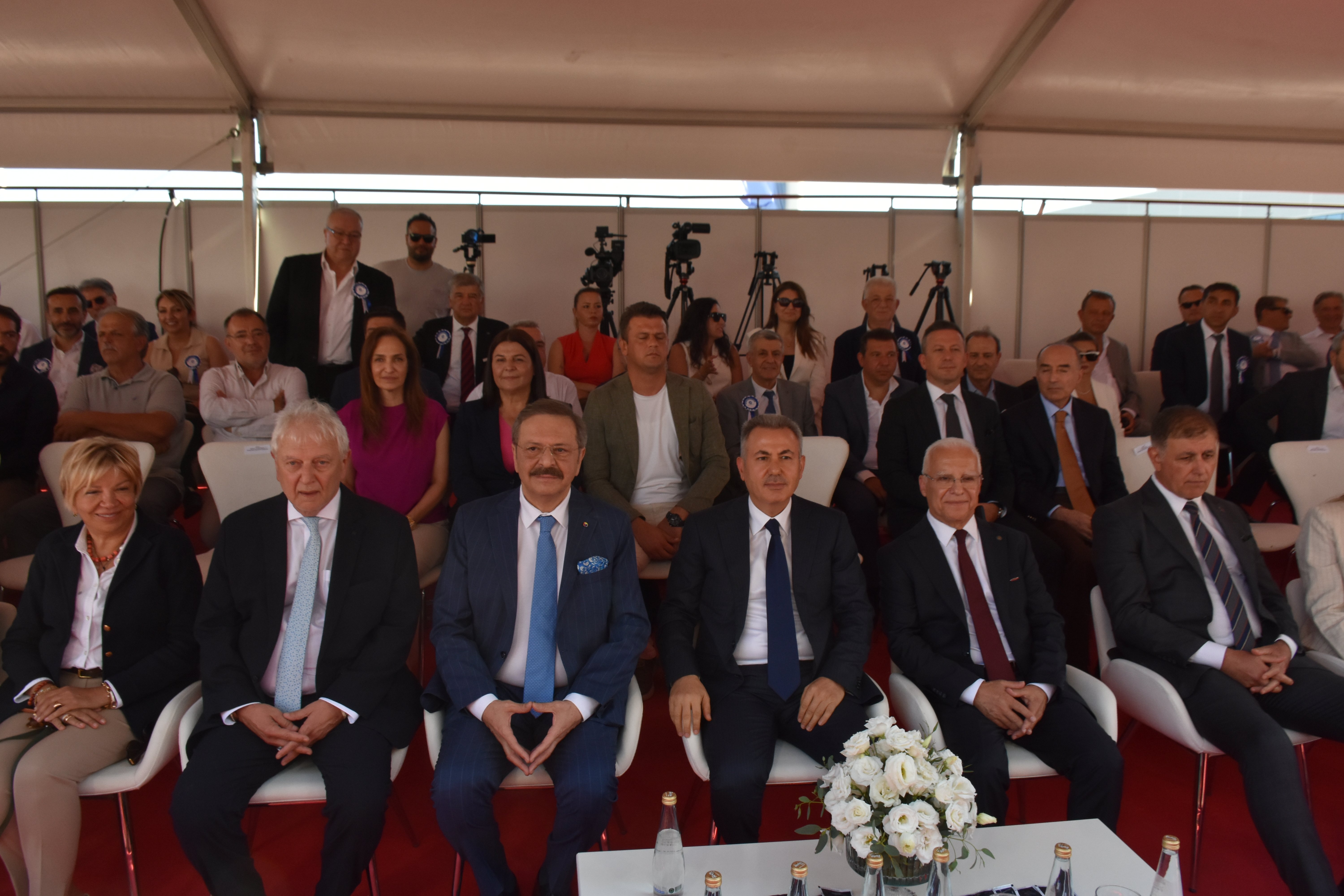TOBB Başkanı Hisarcıklıoğlu EBSO açılışında konuşuyor