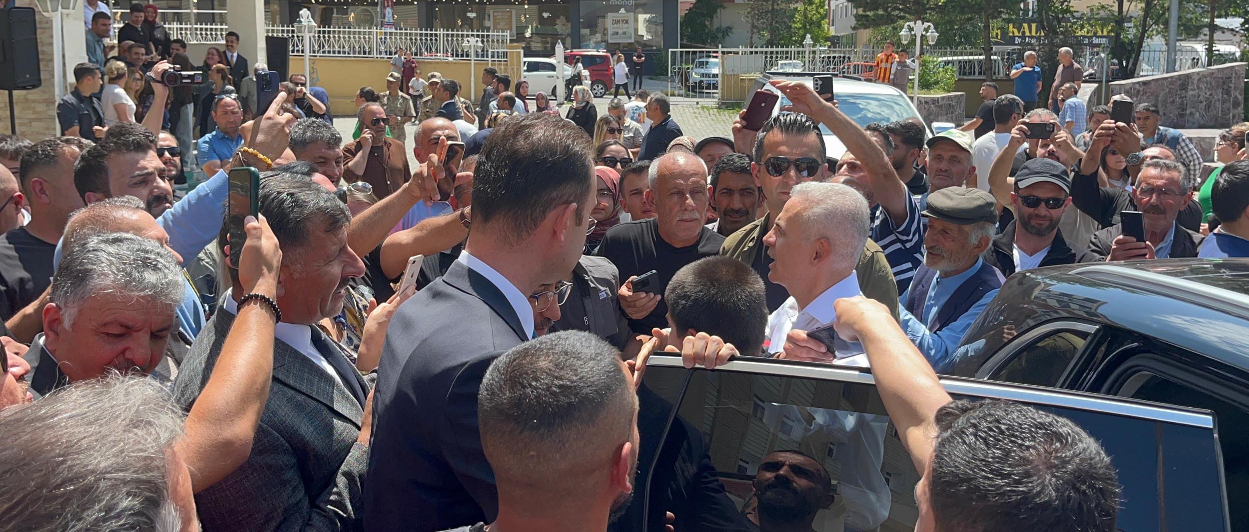Ardahan Valisi Mehmet Fatih Çiçekli