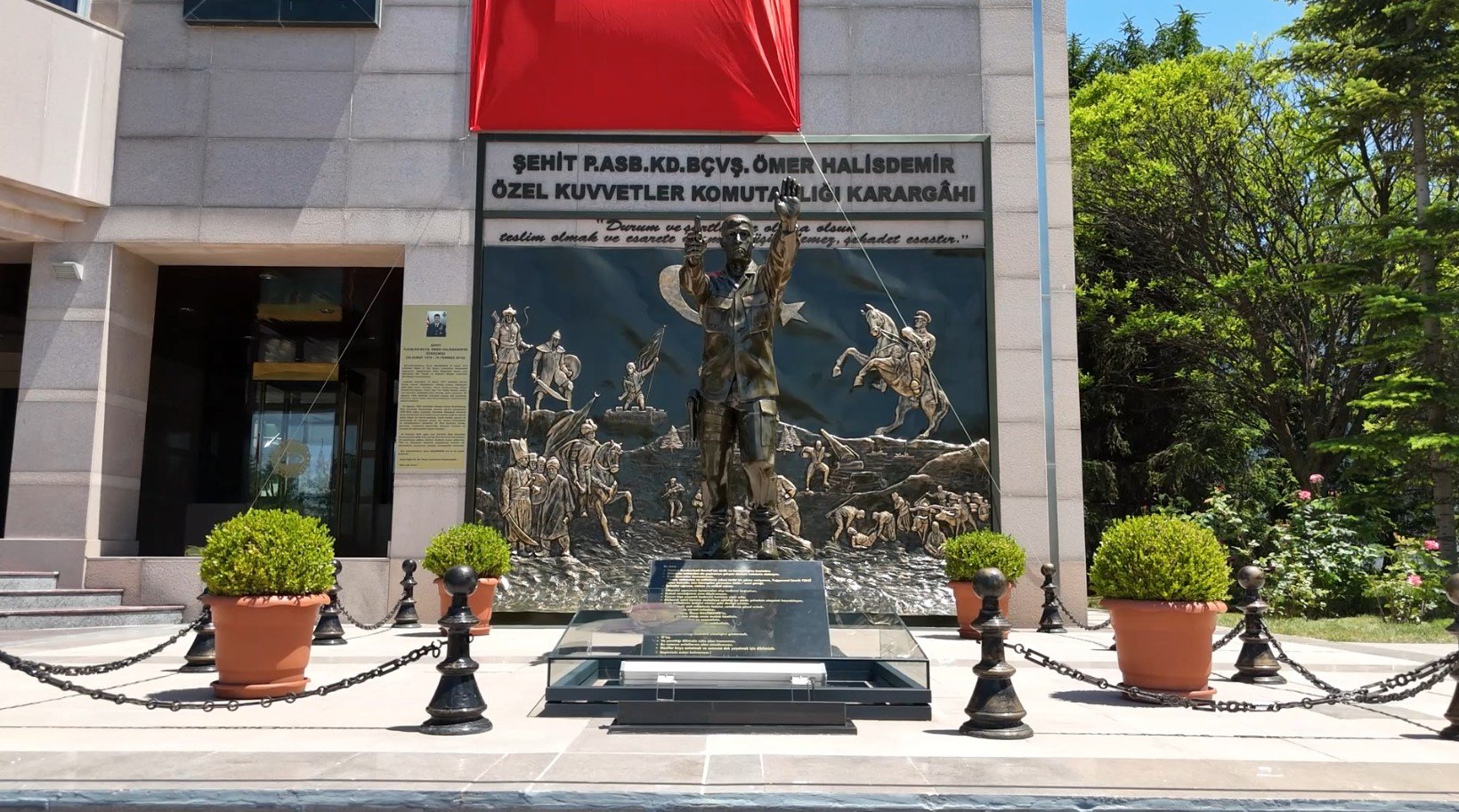 Ömer Halisdemir kanının olduğu alan