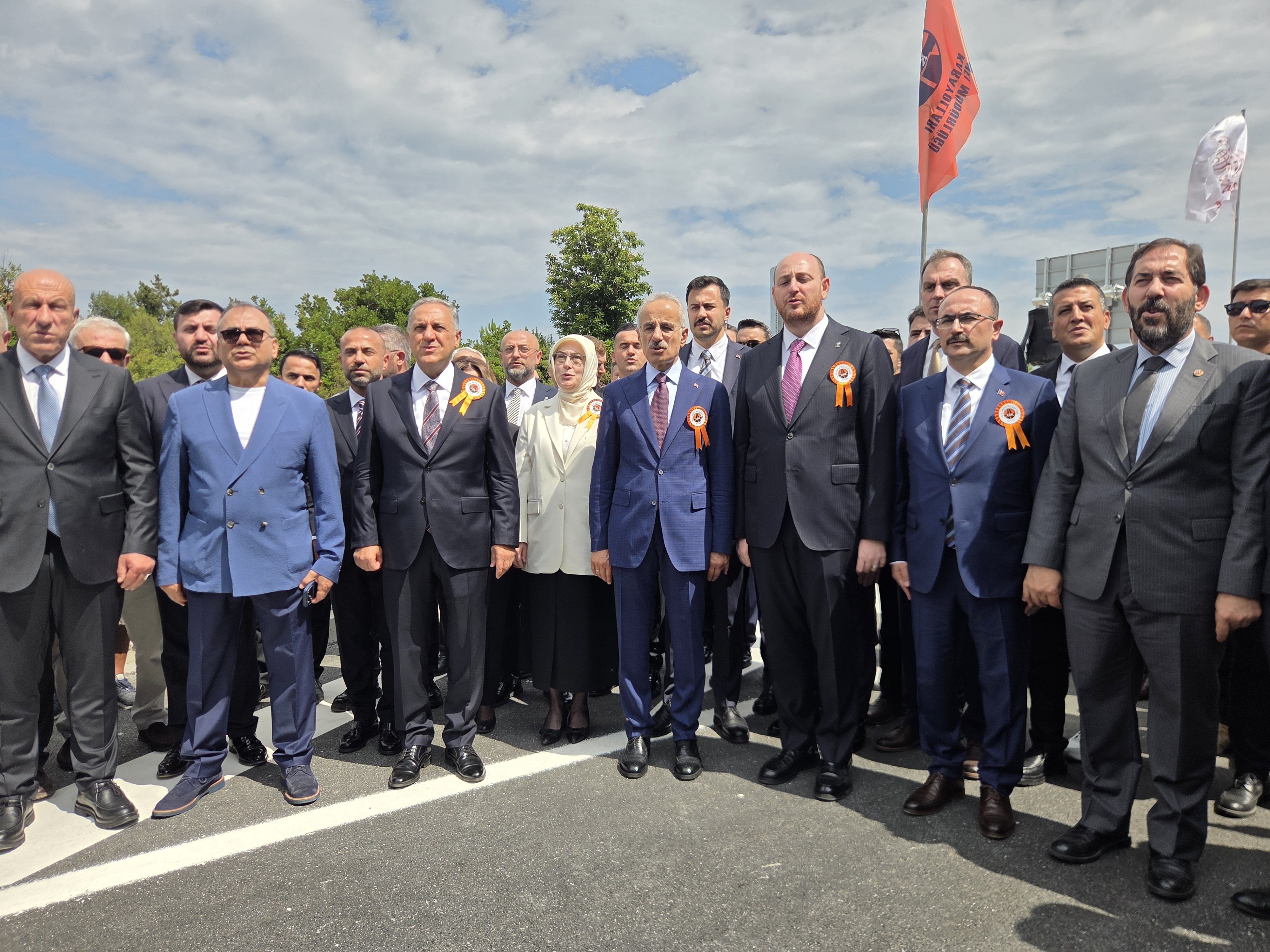 Bakan Uraloğlu Yalova-Armutlu Yolu açılış töreninde