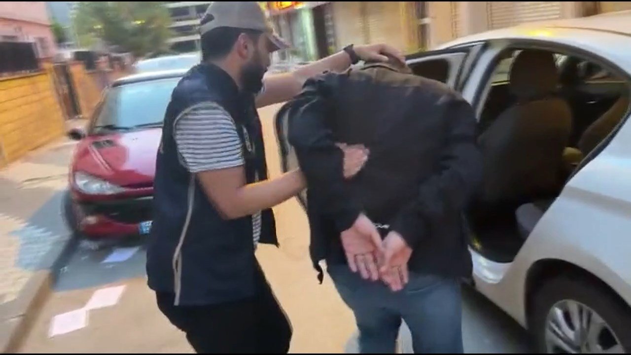 FETÖ operasyonu ele geçirilenler