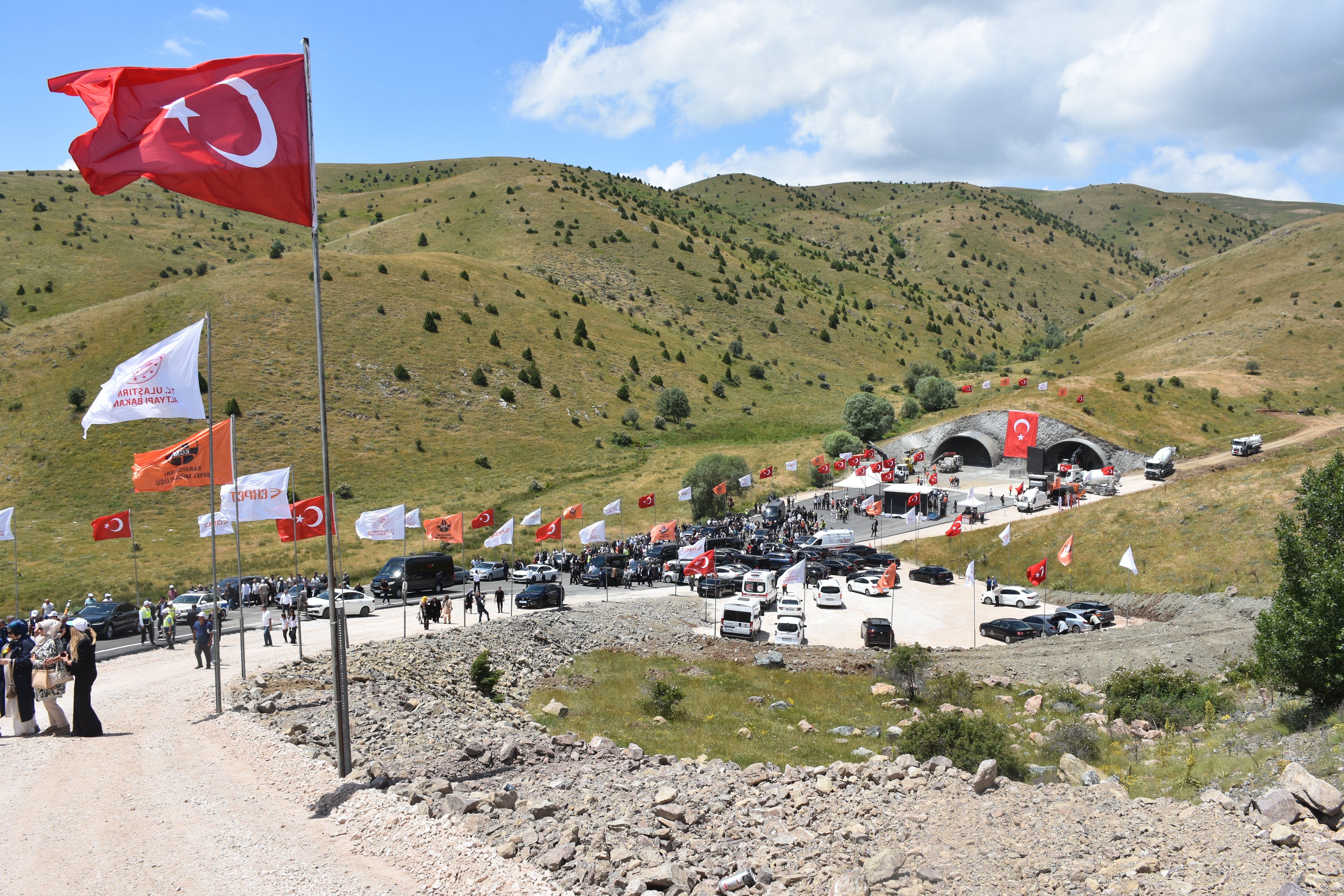 Uraloğlu: Çamlıbel Tüneli, Bölgeyi Kalkındıracak Dev Bir Adım