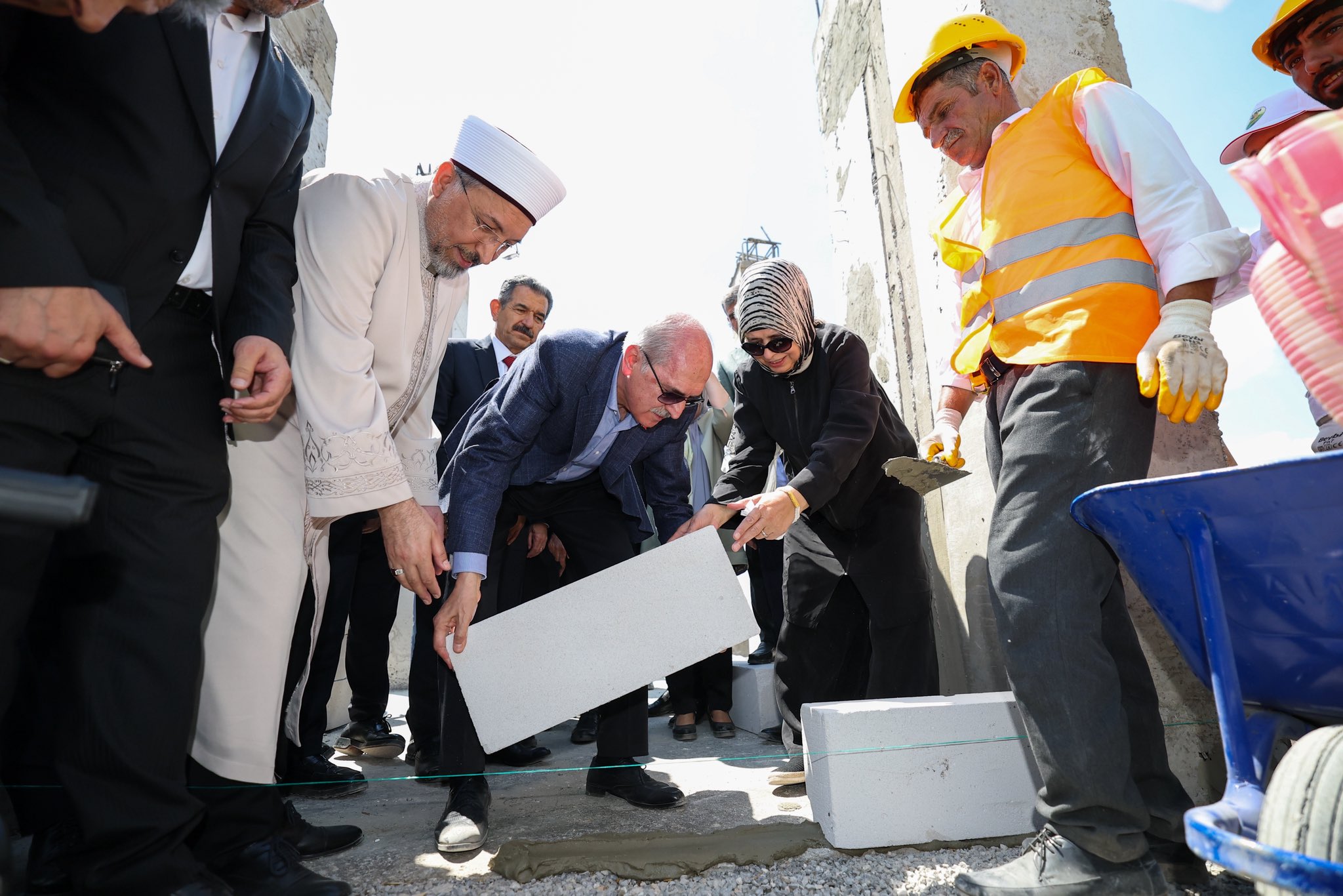 Kurtulmuş temsili taş koyma töreni