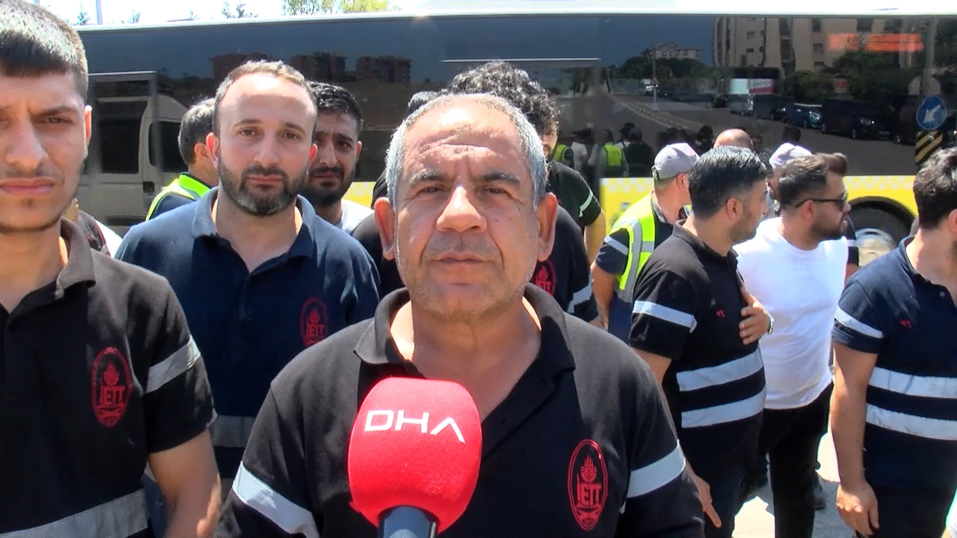 İETT işçisi Tuncay Büyükkeskin maaş eylemi