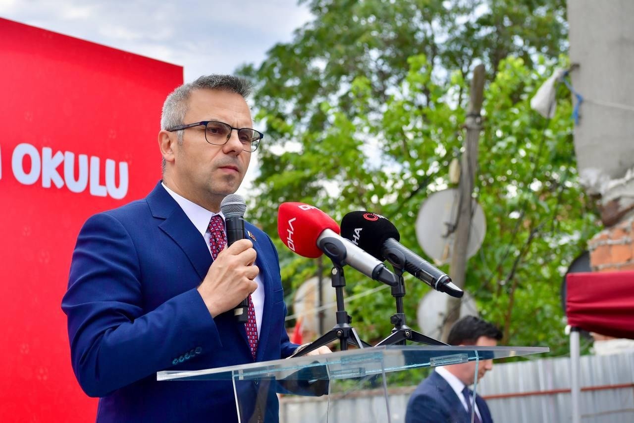 Neslişah Sultan İlkokulu temel atma töreni protokol konuşmaları