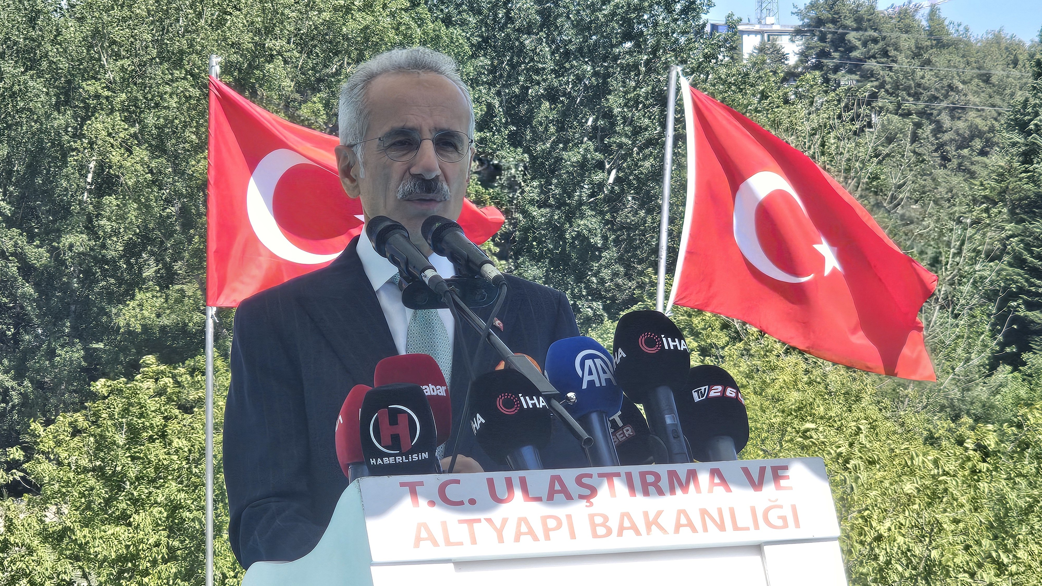 Tarihi Sangarios Köprüsü restorasyon çalışmaları
