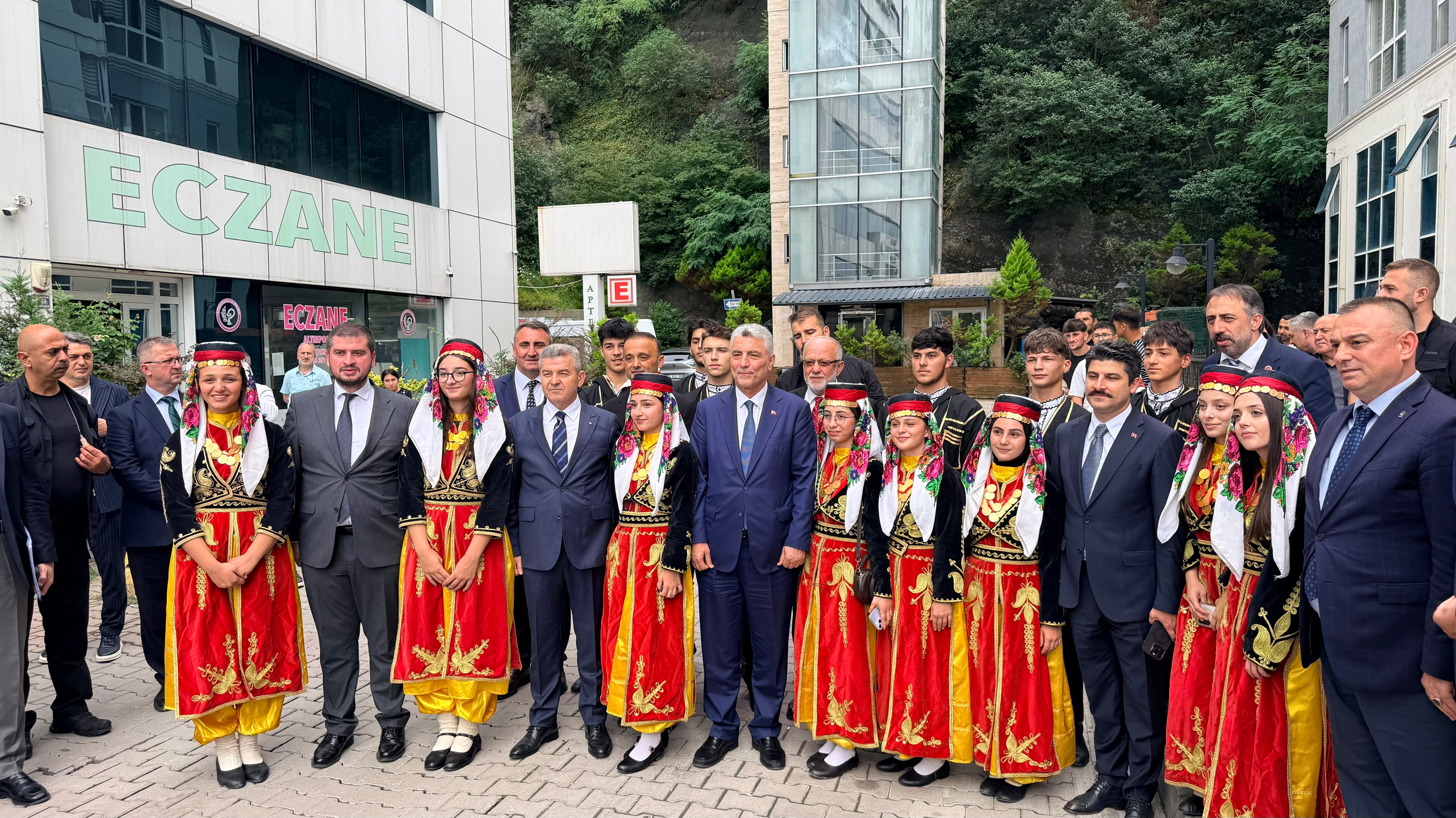 Sarp Gümrük Kapısı