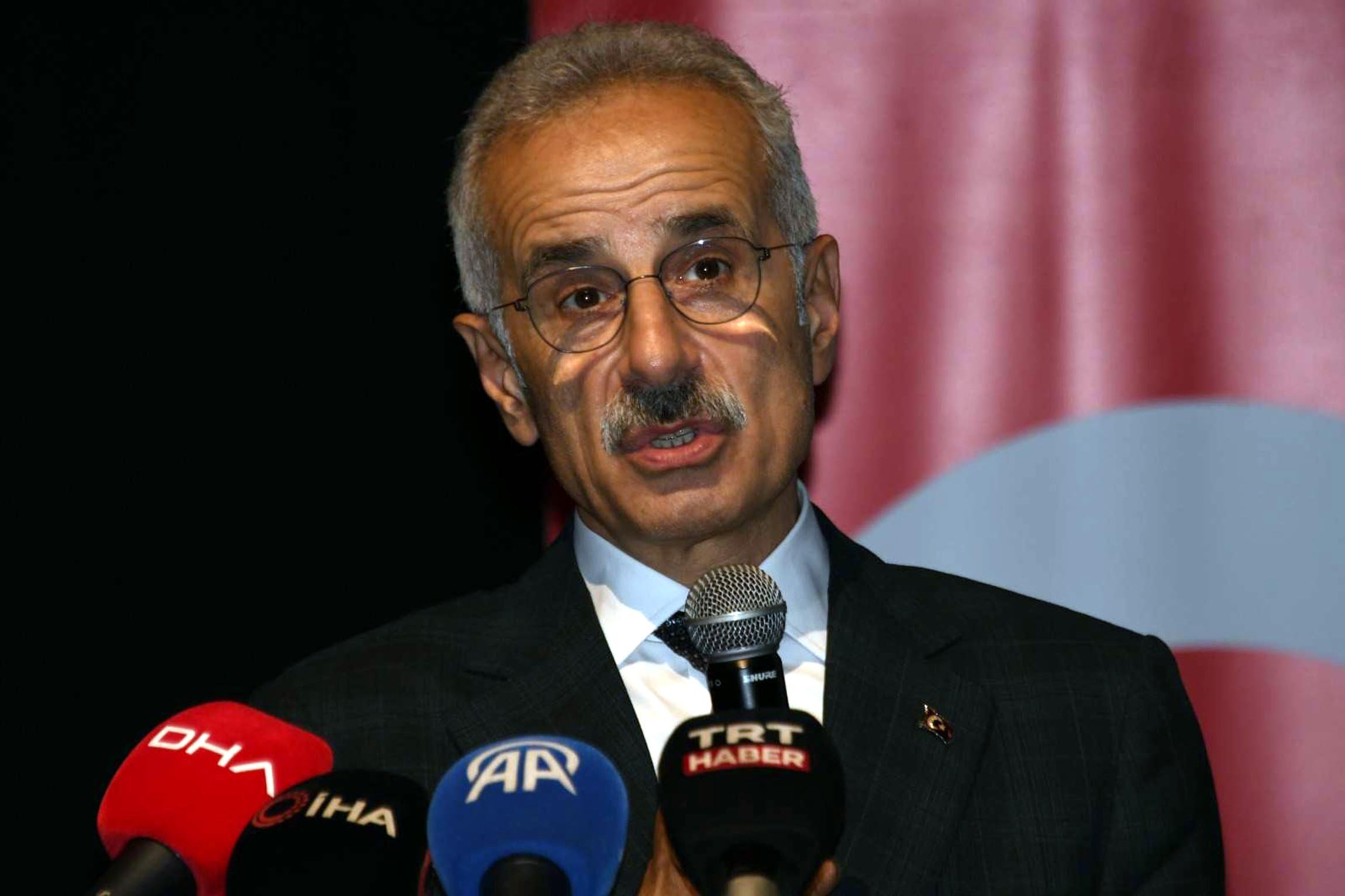 Bakan Uraloğlu esnaf ziyareti