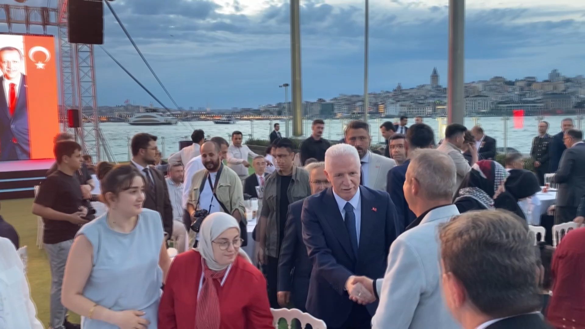 İstanbul Valisi Davut Gül 15 Temmuz anma yemeği