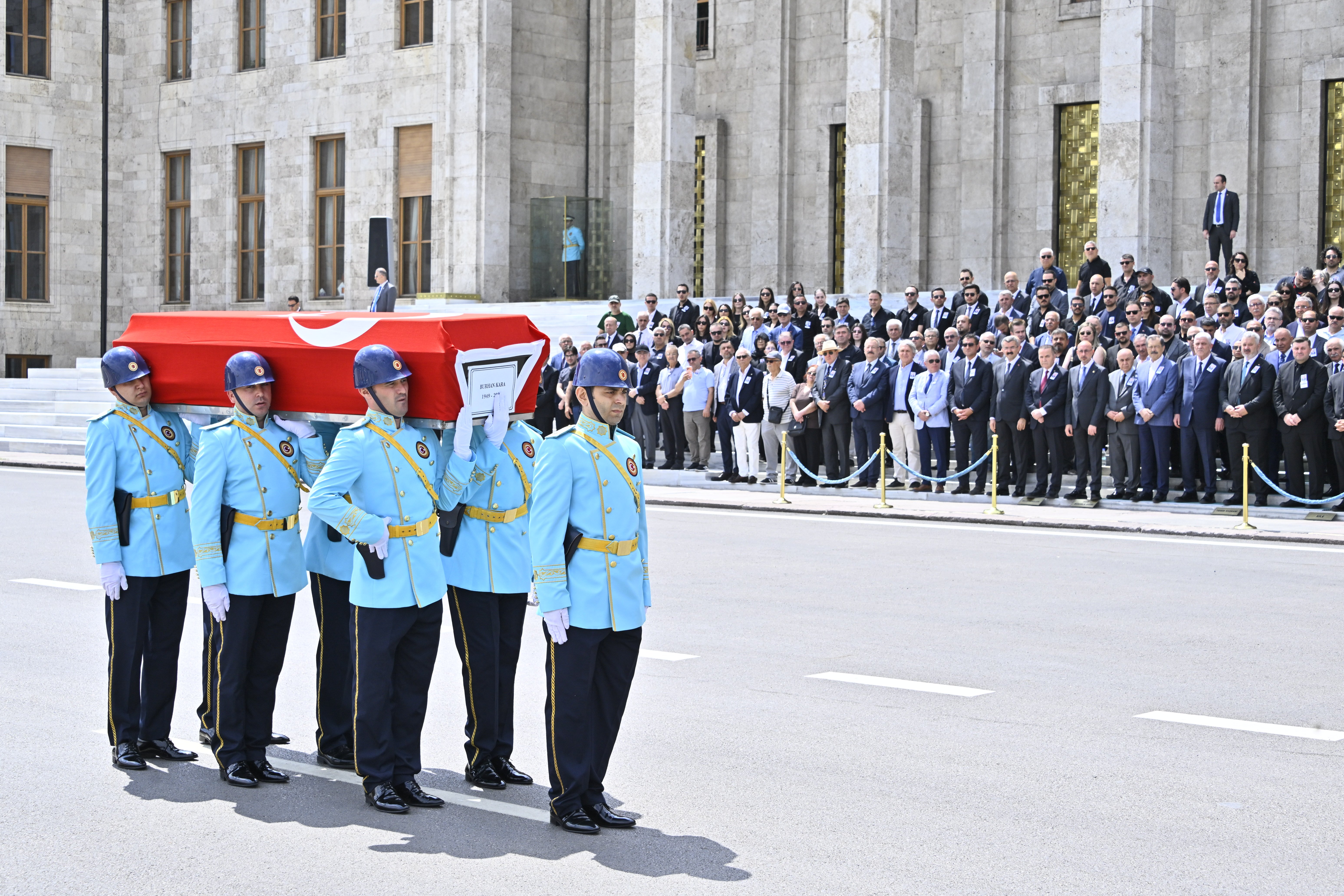 Eski Bakan Burhan Kara Veda Töreni