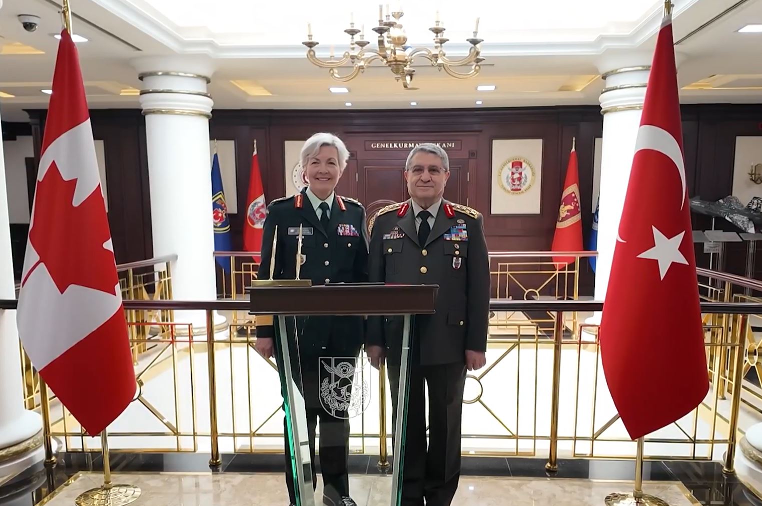 Genelkurmay Başkanı Bayraktaroğlu ve Kanadalı mevkidaşı