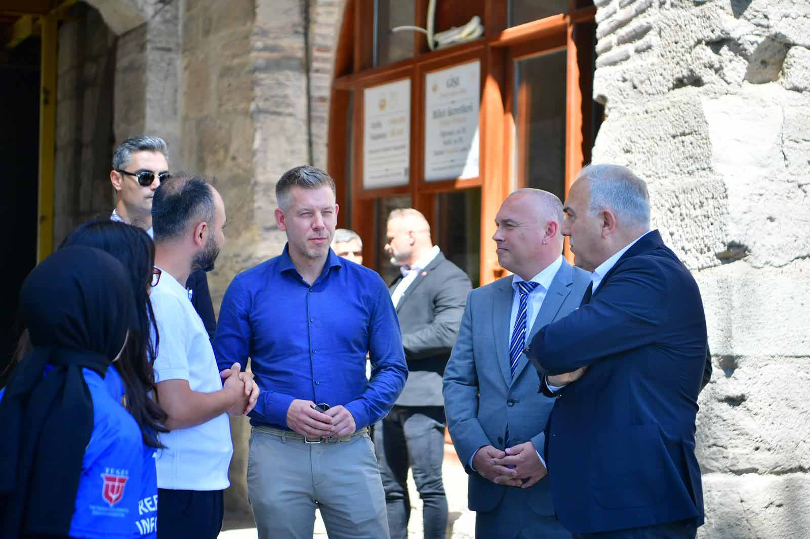 Macaristan Başbakanı Peter Magyar Yedikule Hisarı ziyareti