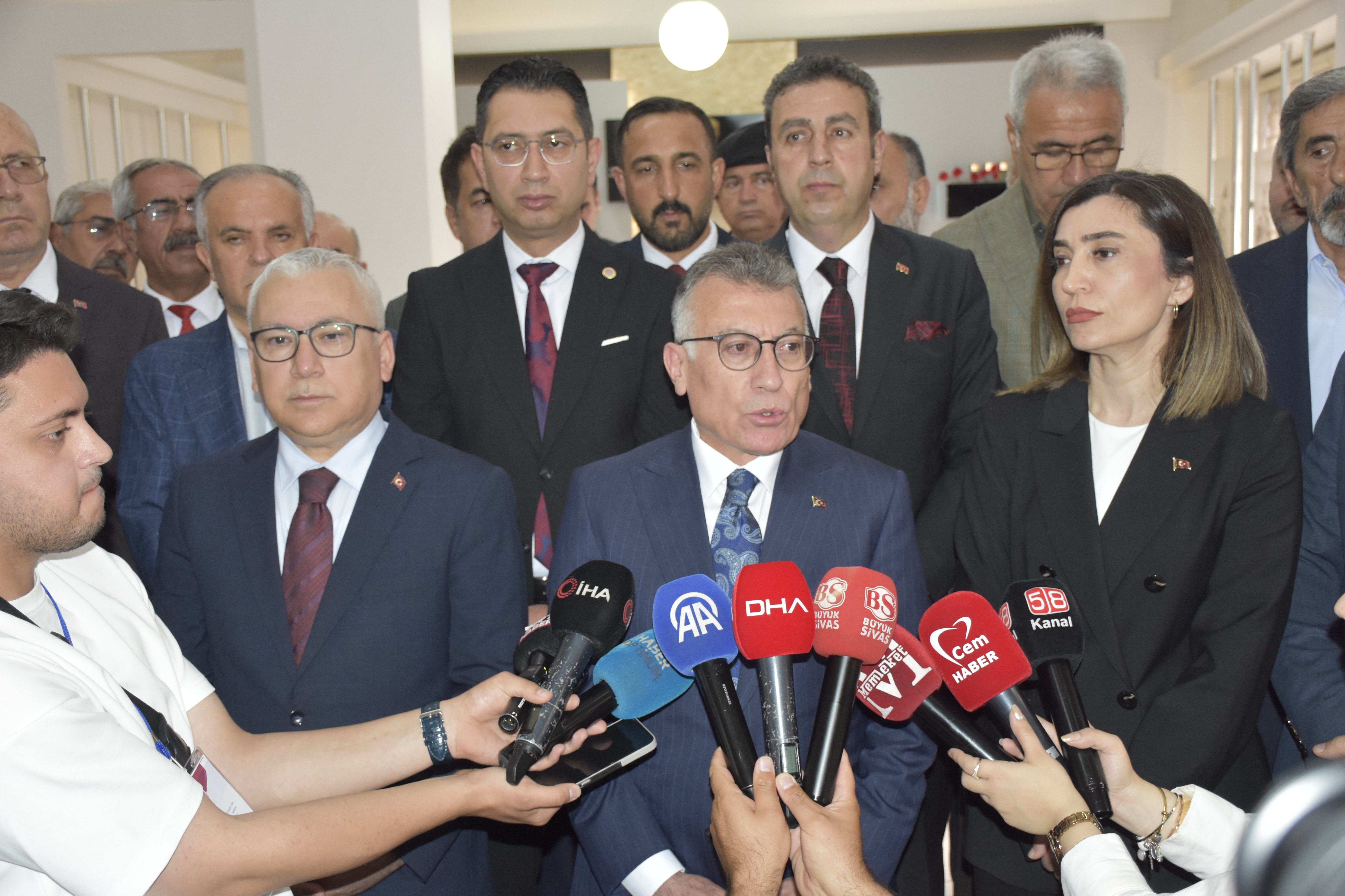 Abdullah Güler konuşuyor