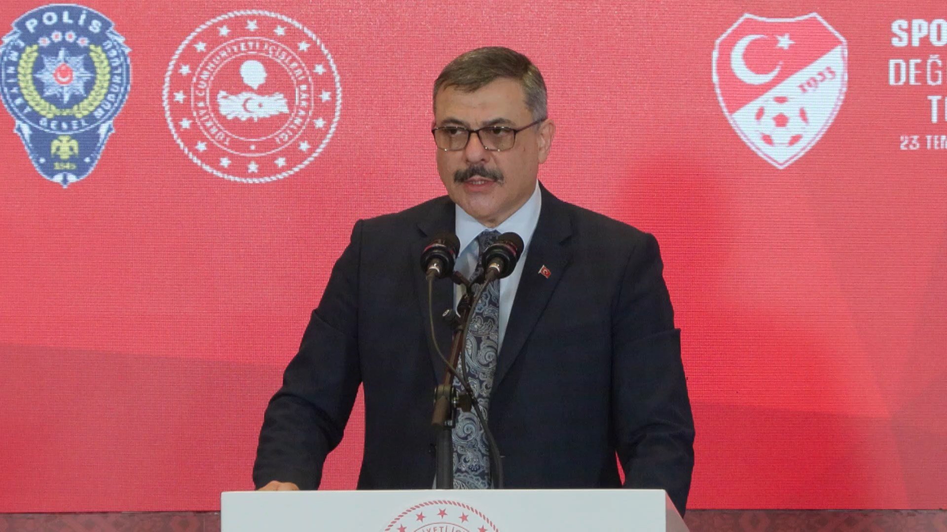 Bakan Çiftçi Spor Güvenliği Toplantısı