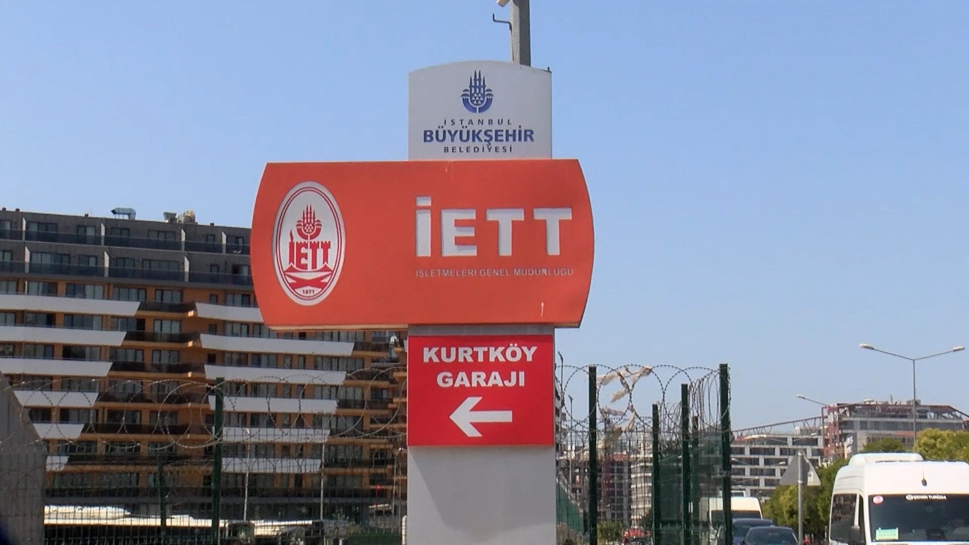 Pendik İETT işçi eyleminde bir grup