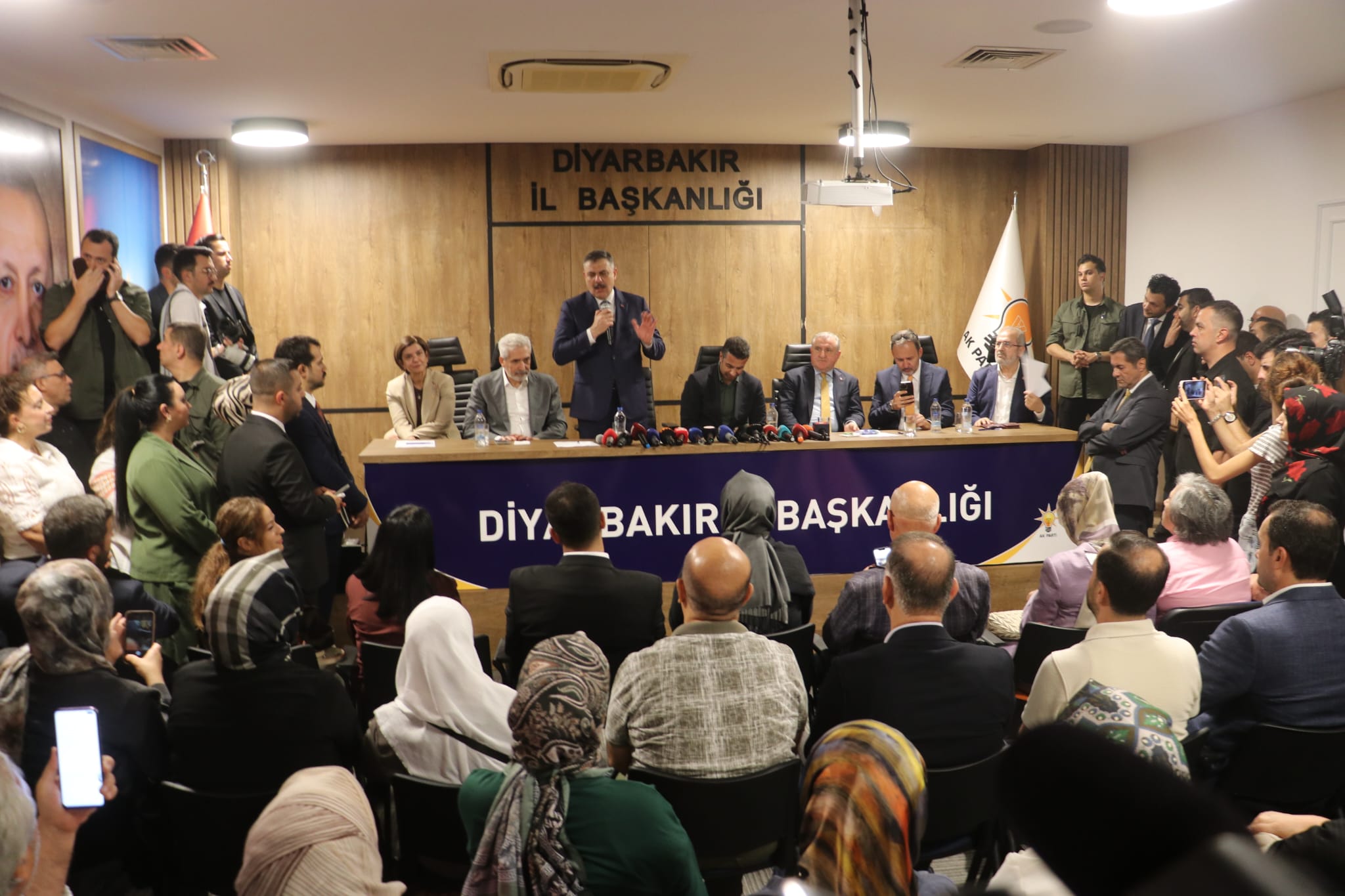 Bakanlar Diyarbakır Valiliği ziyareti