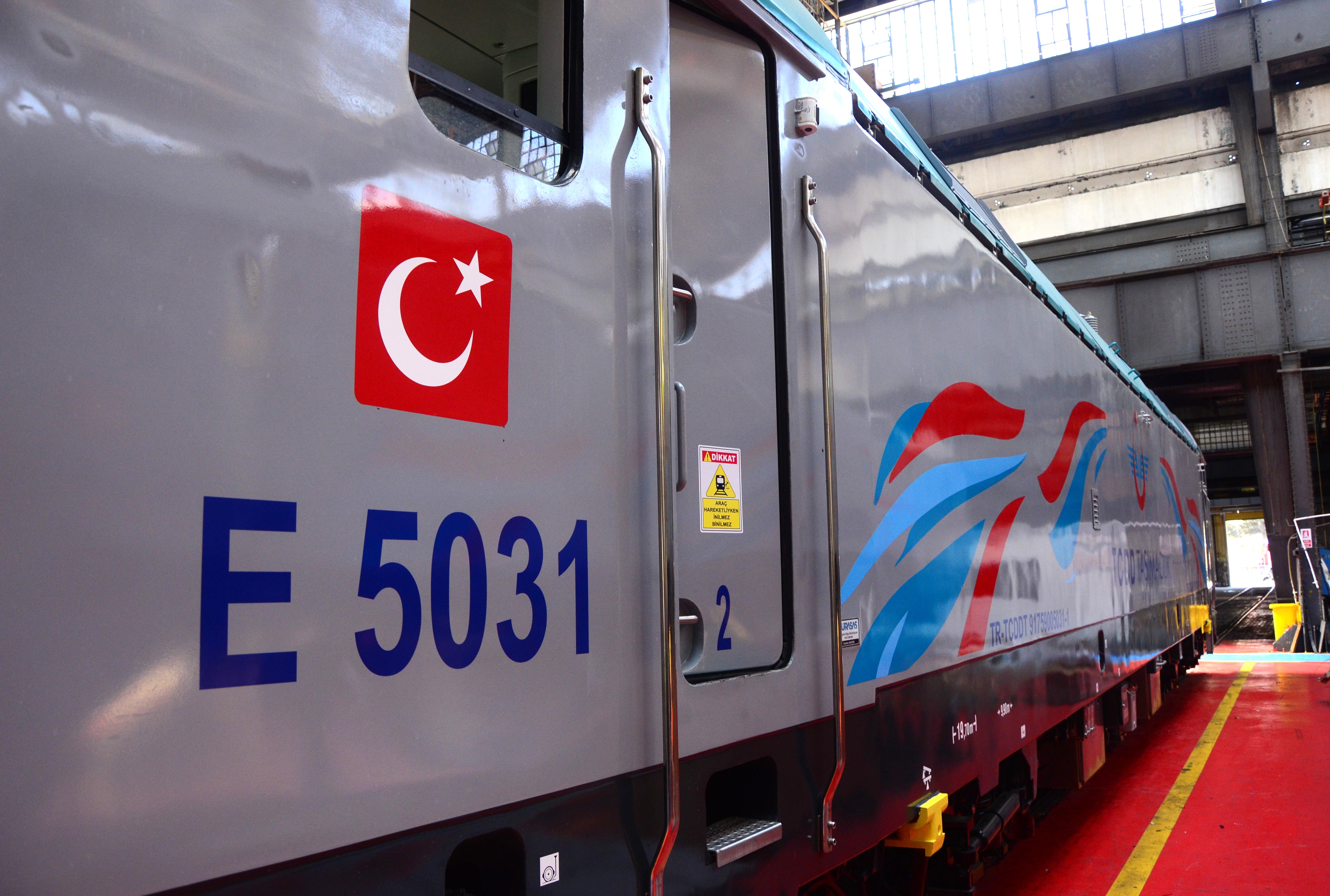 Eskişehir Valisi Erdinç Yılmaz, TÜRASAŞ Eskişehir Bölge Müdürlüğü’nü ziyaret etti
