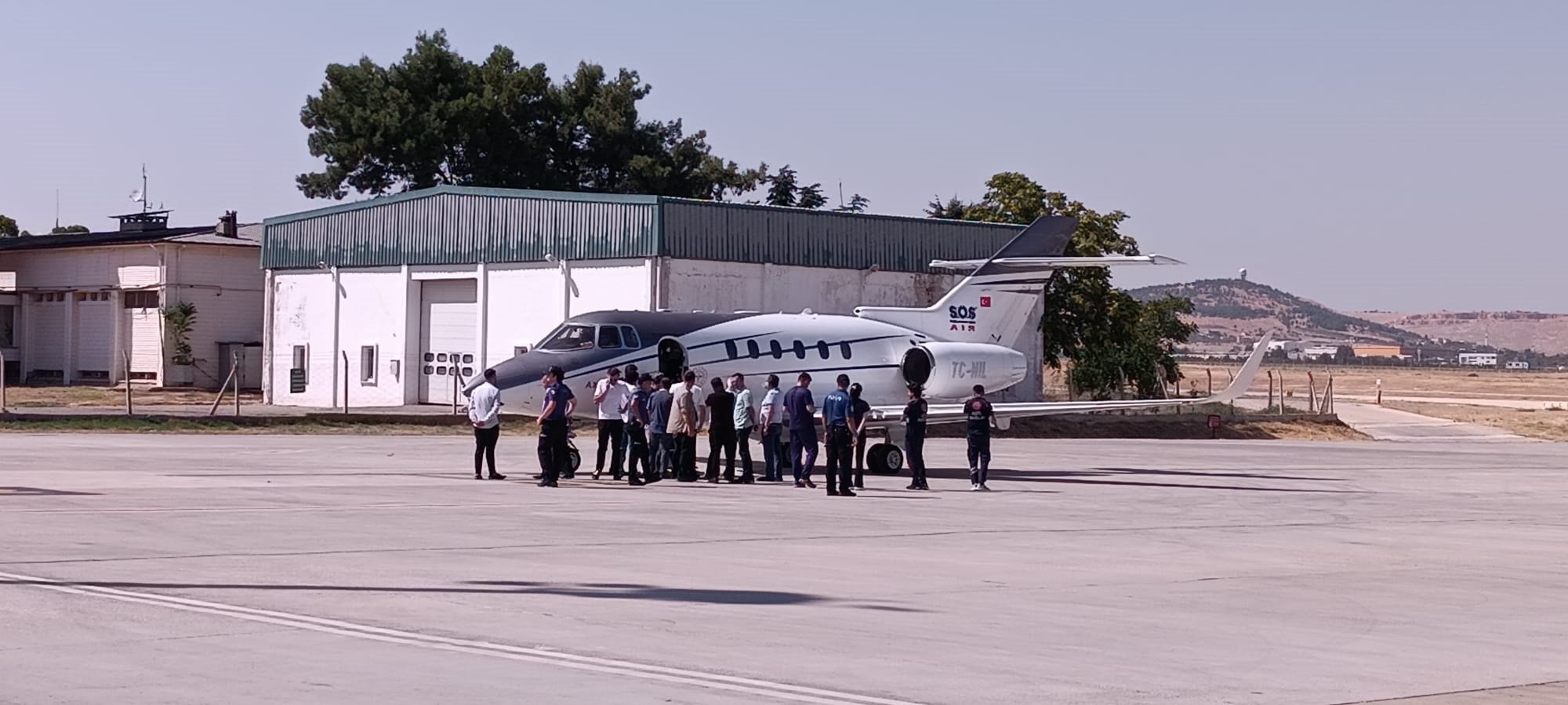 Milletvekili Melih Meriç bıçaklı saldırıda yaralandı
