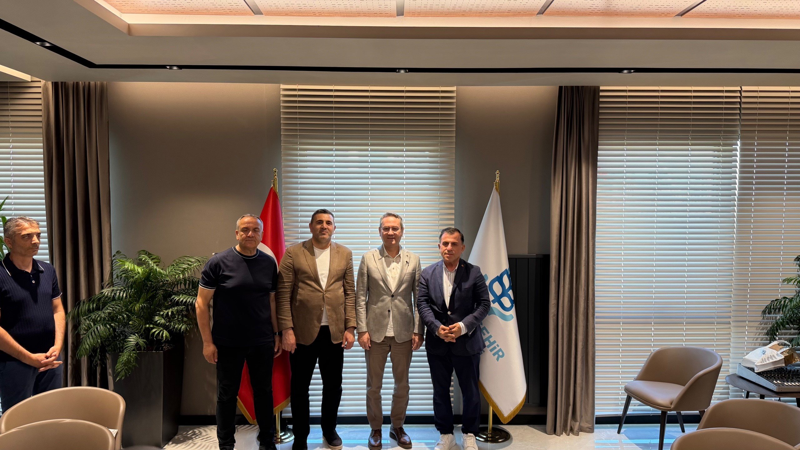 AK Belediyeciliği Yerinde Gör programı Başakşehir ziyareti