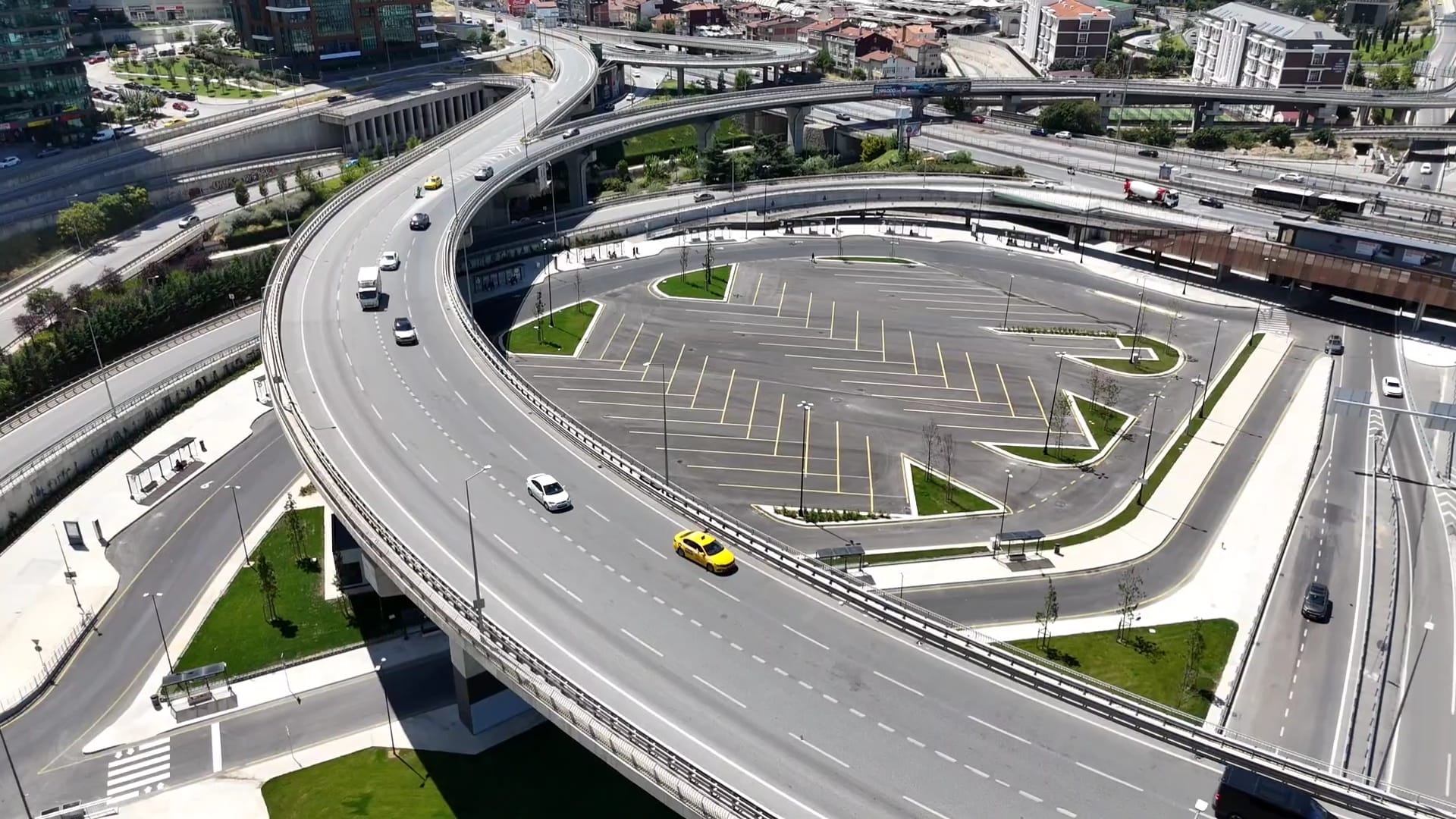Uzunçayır peron alanı havadan görüntü