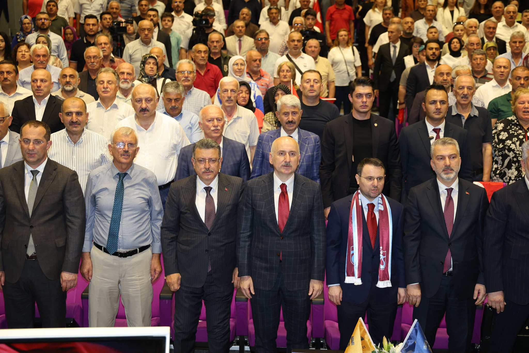 Bakan Gürlek partililere hitap ediyor