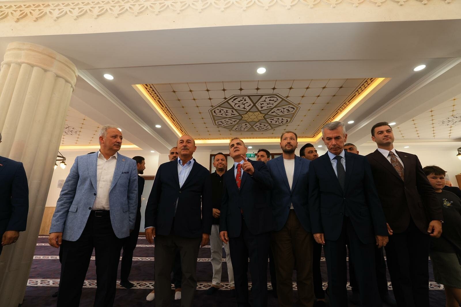 Çamlık Camii açılışında vatandaşlar